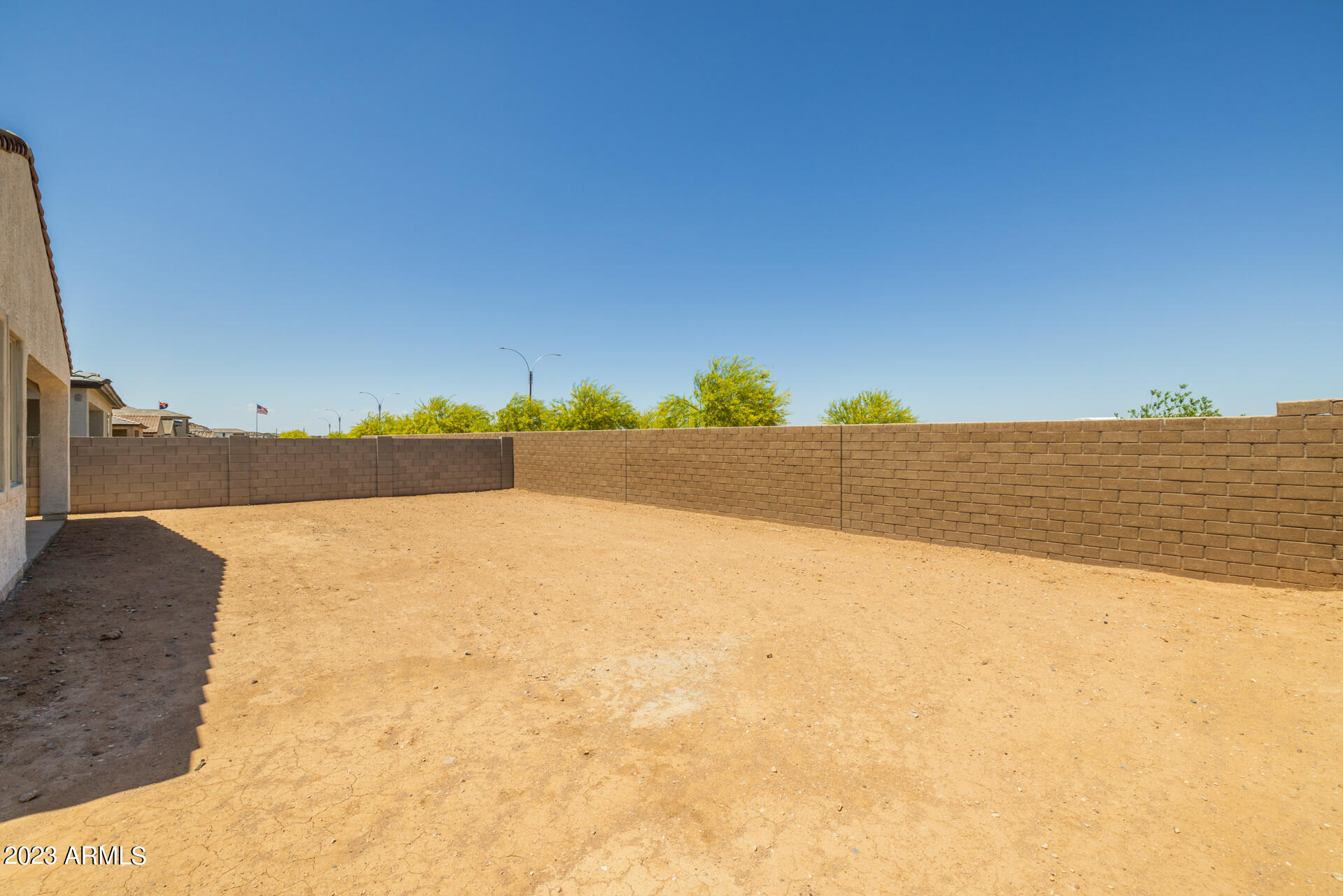 9712 E RAINBOW Avenue