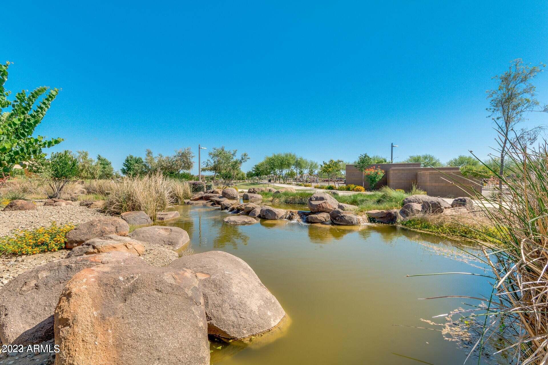 9712 E RAINBOW Avenue