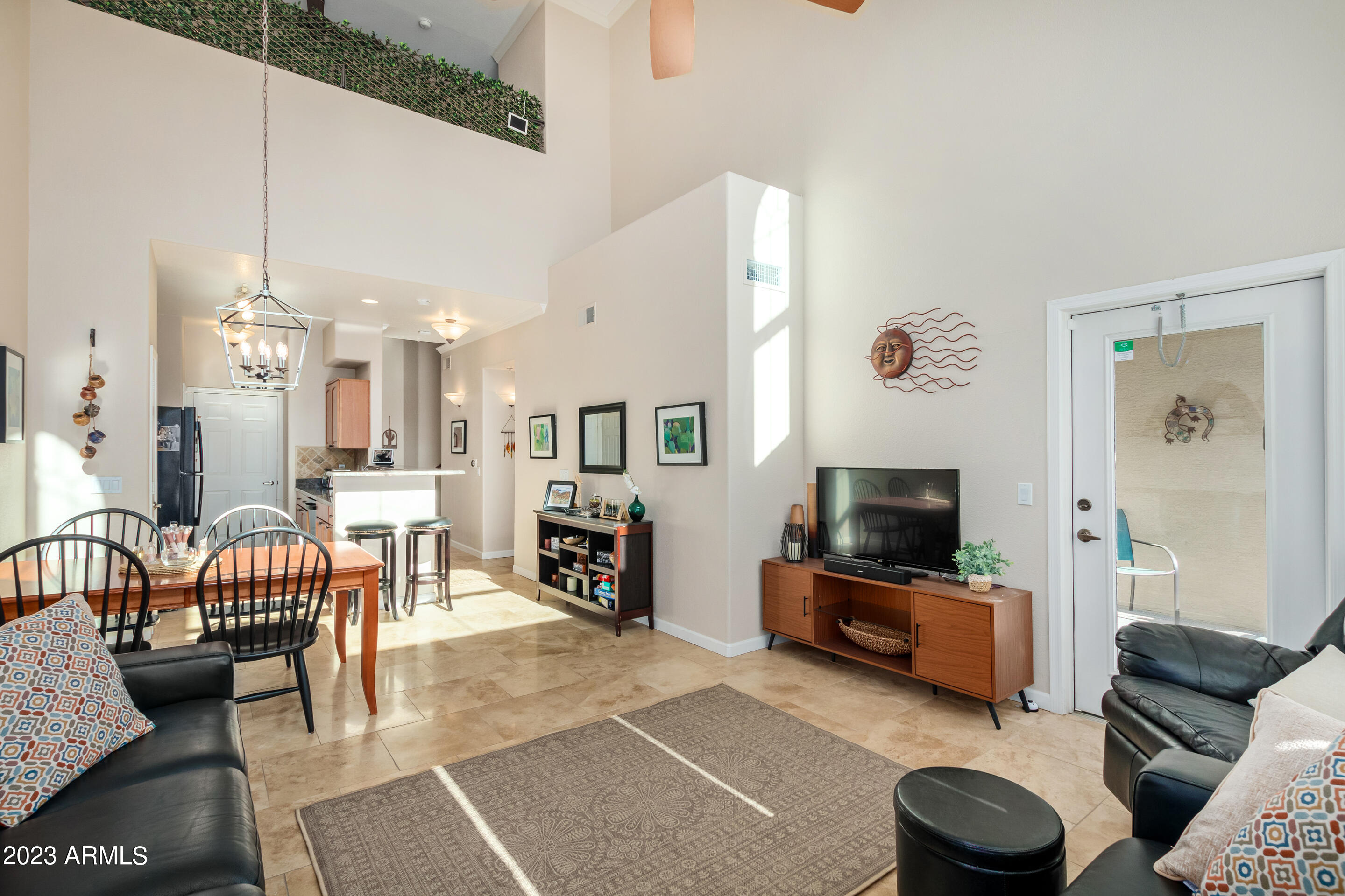 420 W 1ST Street, 328