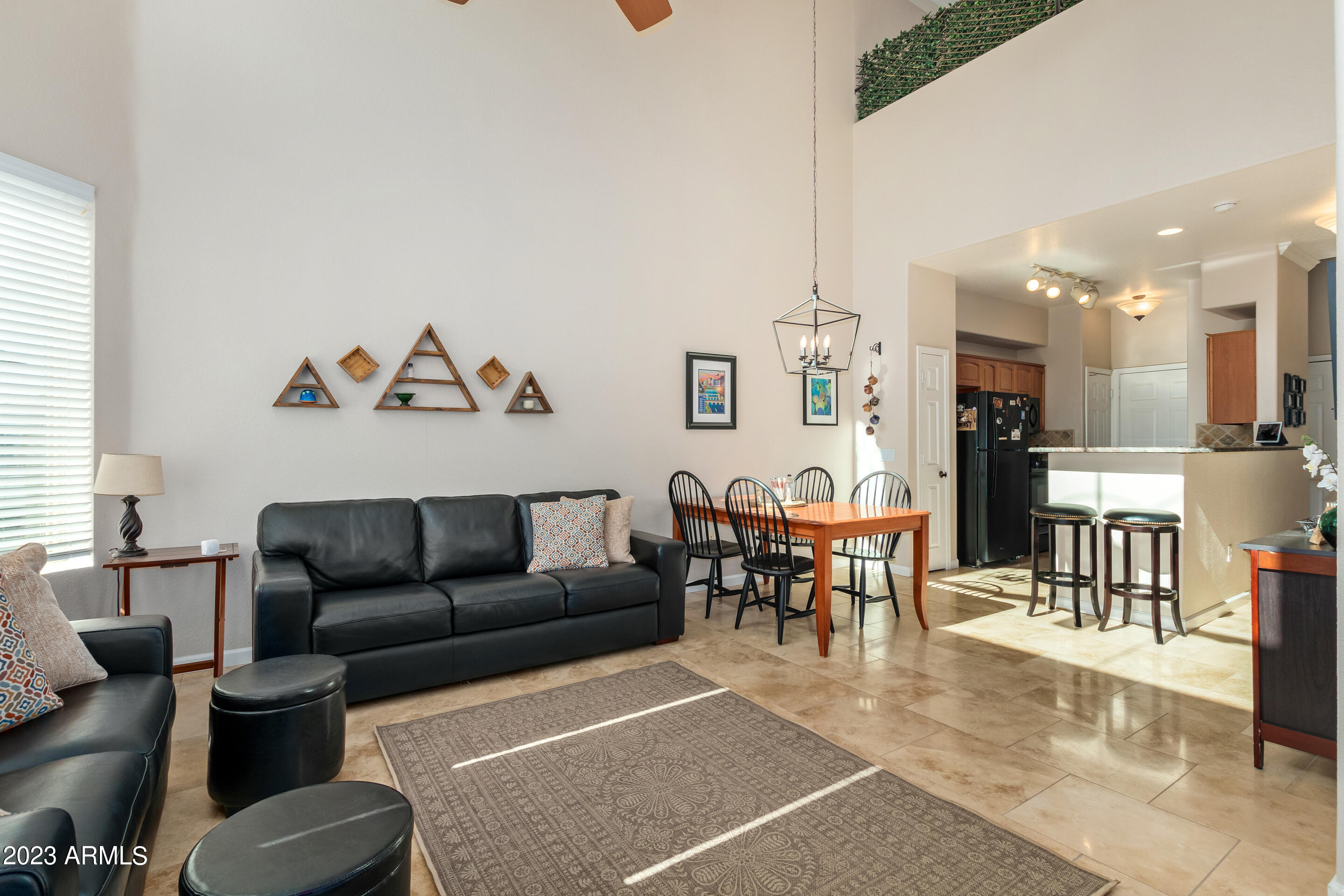 420 W 1ST Street, 328