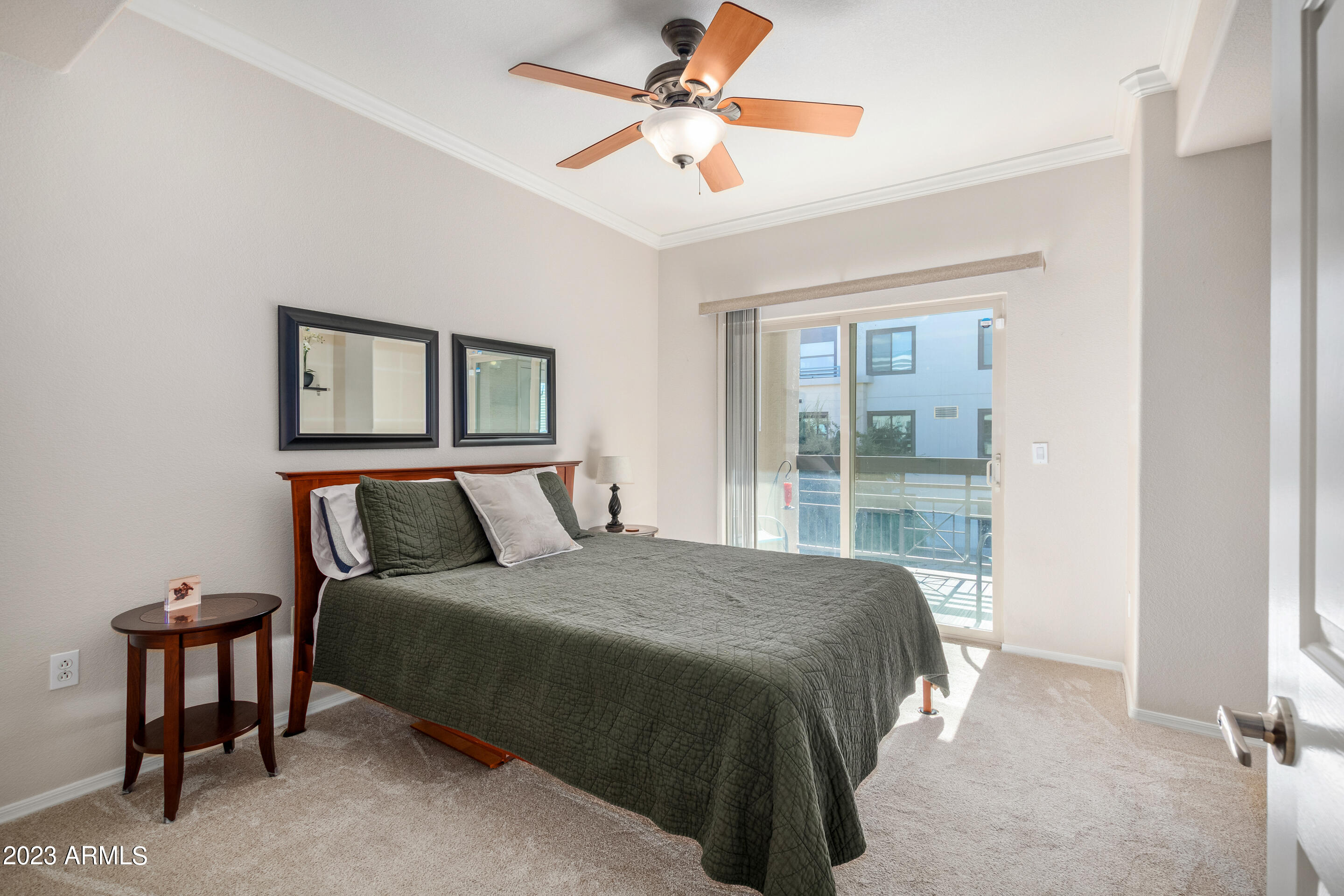 420 W 1ST Street, 328