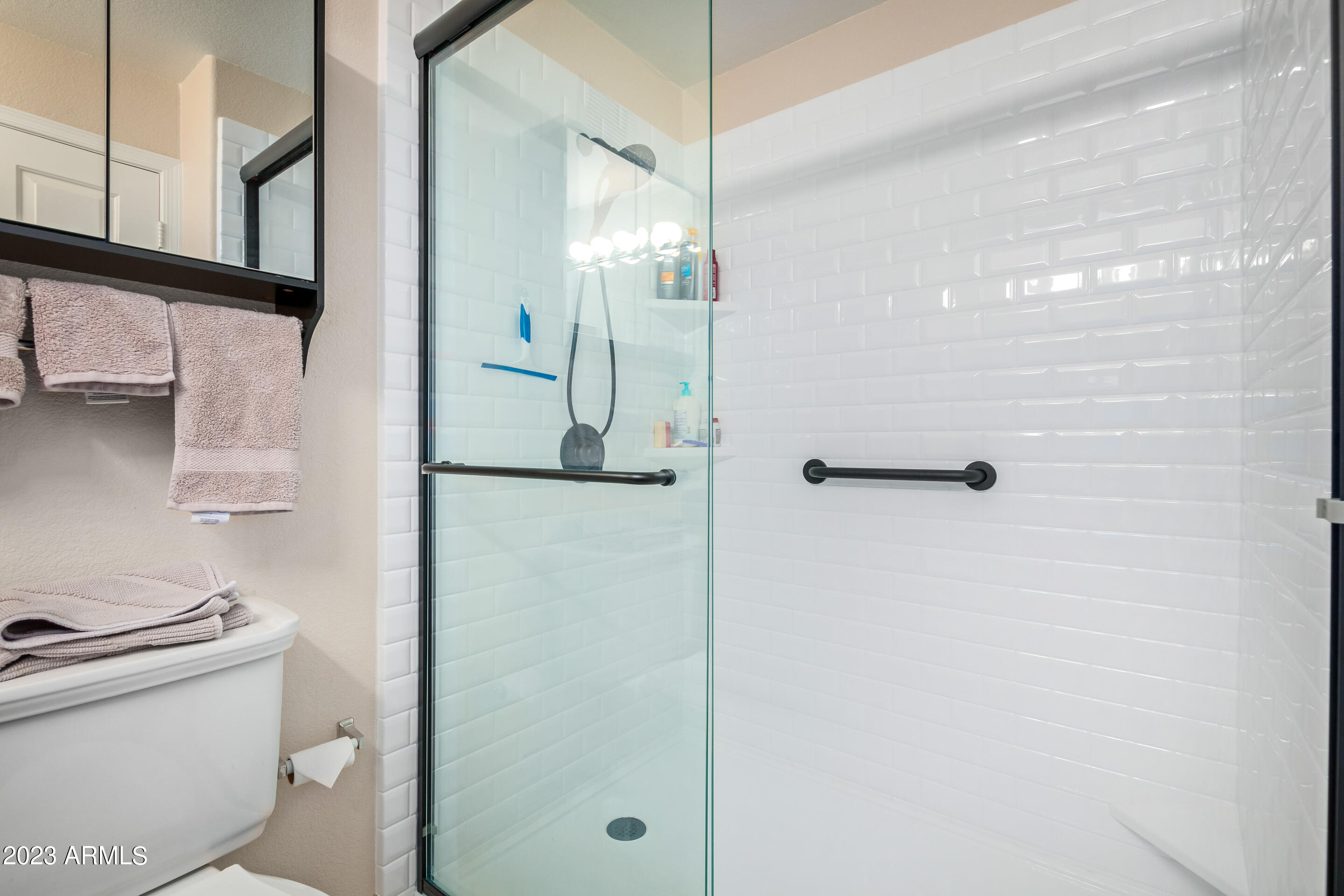420 W 1ST Street, 328