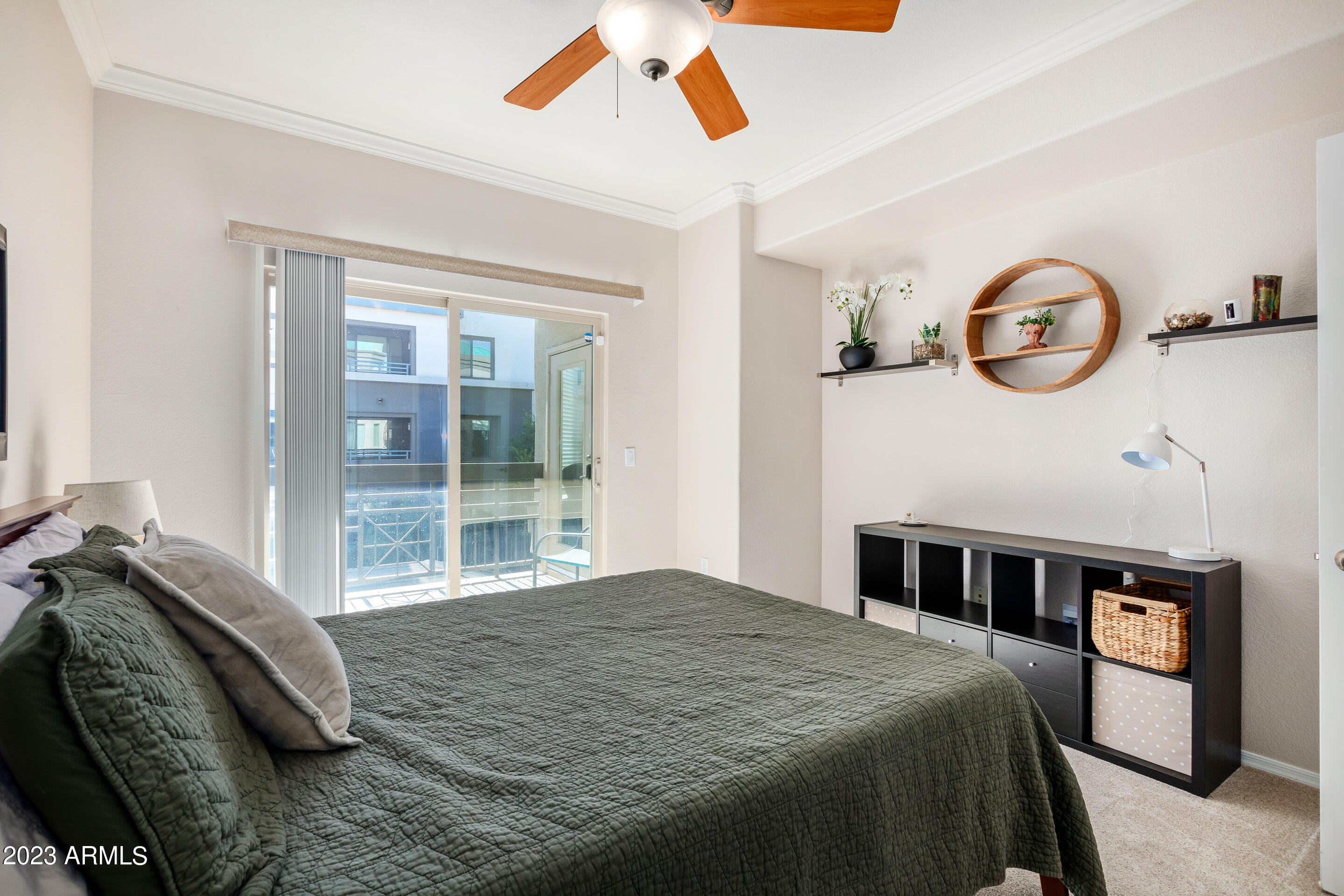 420 W 1ST Street, 328