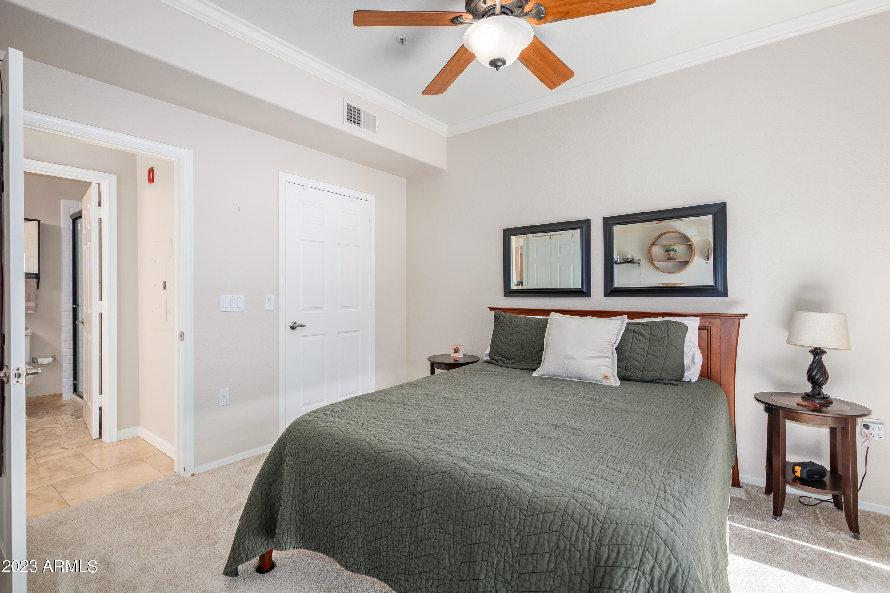 420 W 1ST Street, 328