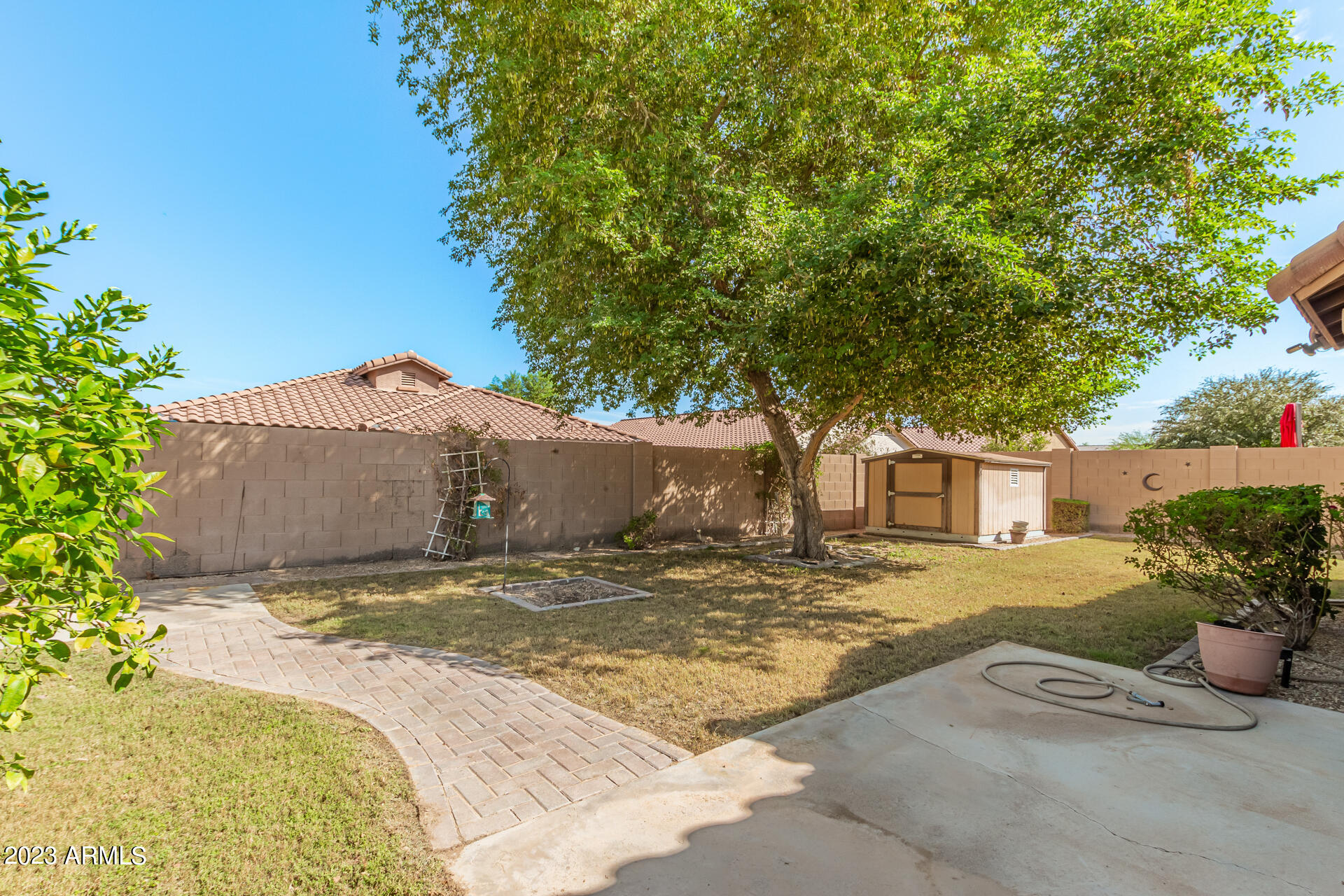 5638 W PEDRO Lane