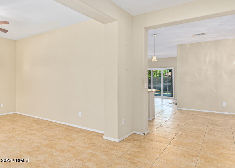 5638 W PEDRO Lane