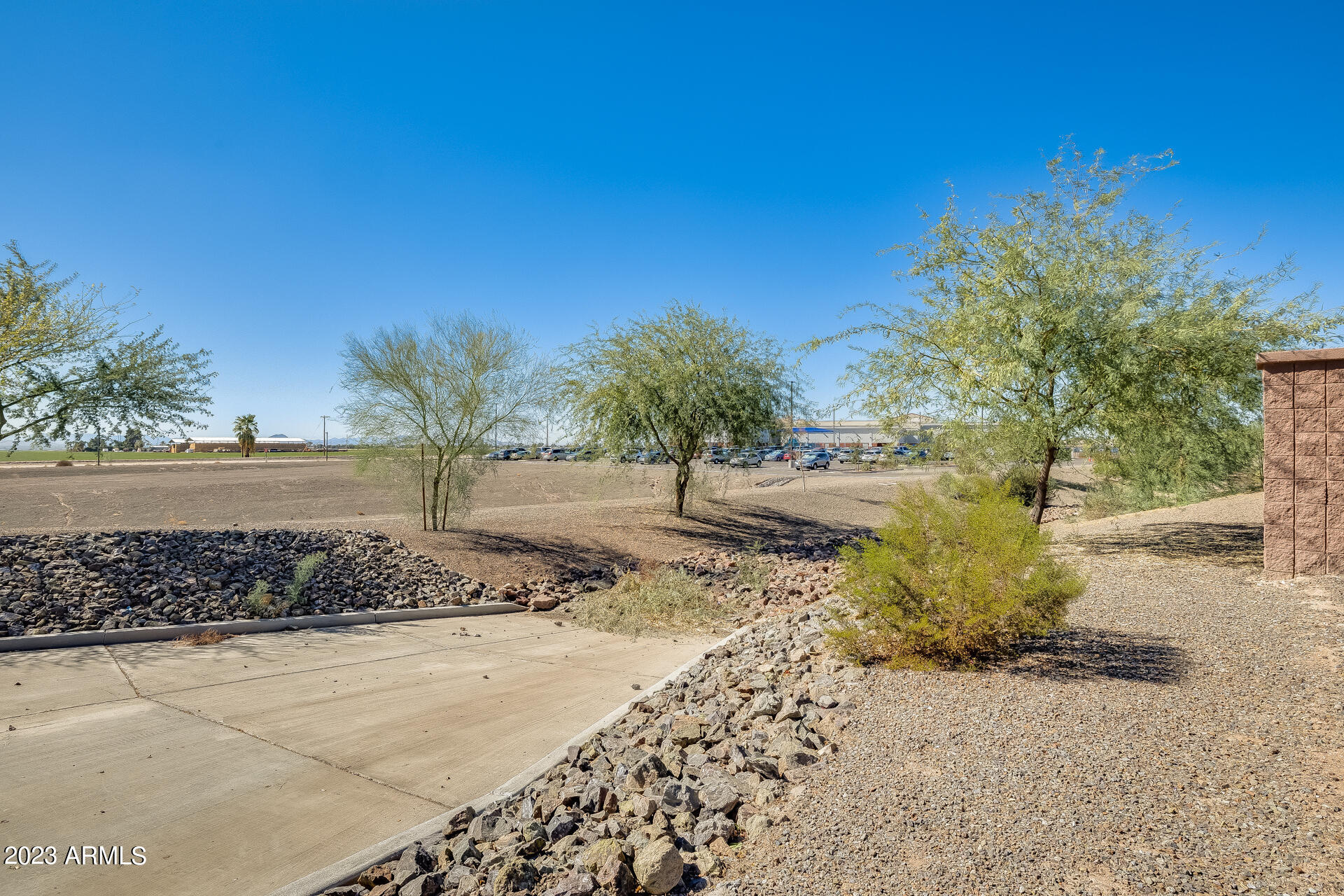 346 S 192ND Drive