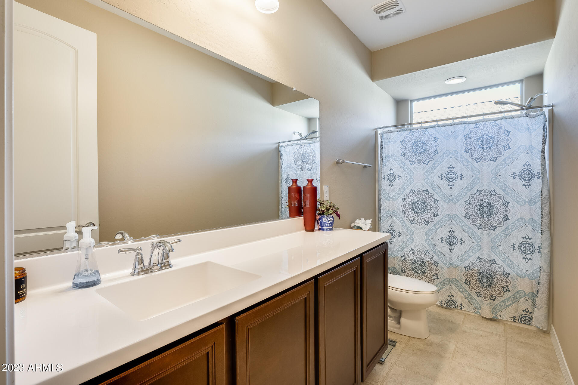 346 S 192ND Drive