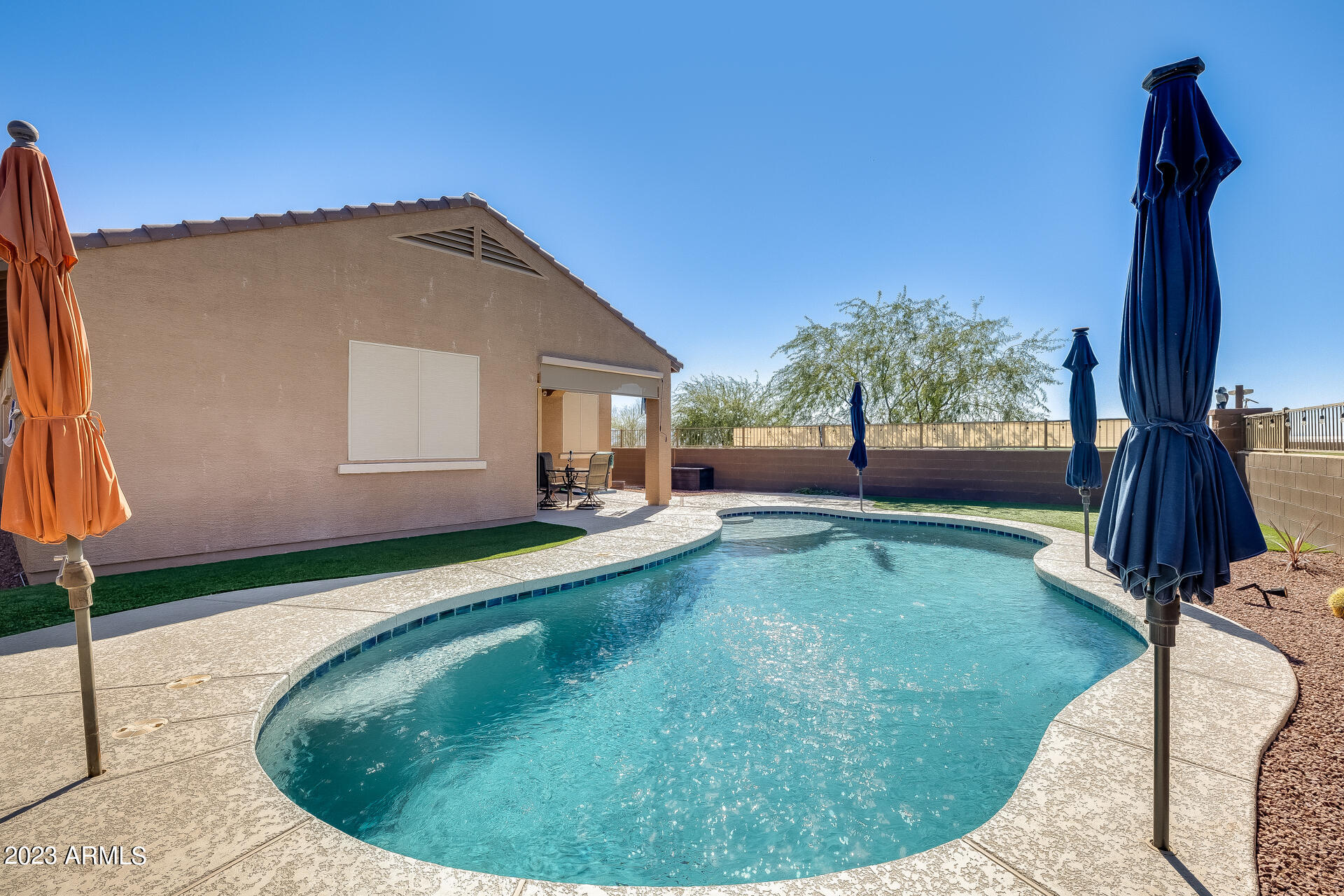 346 S 192ND Drive
