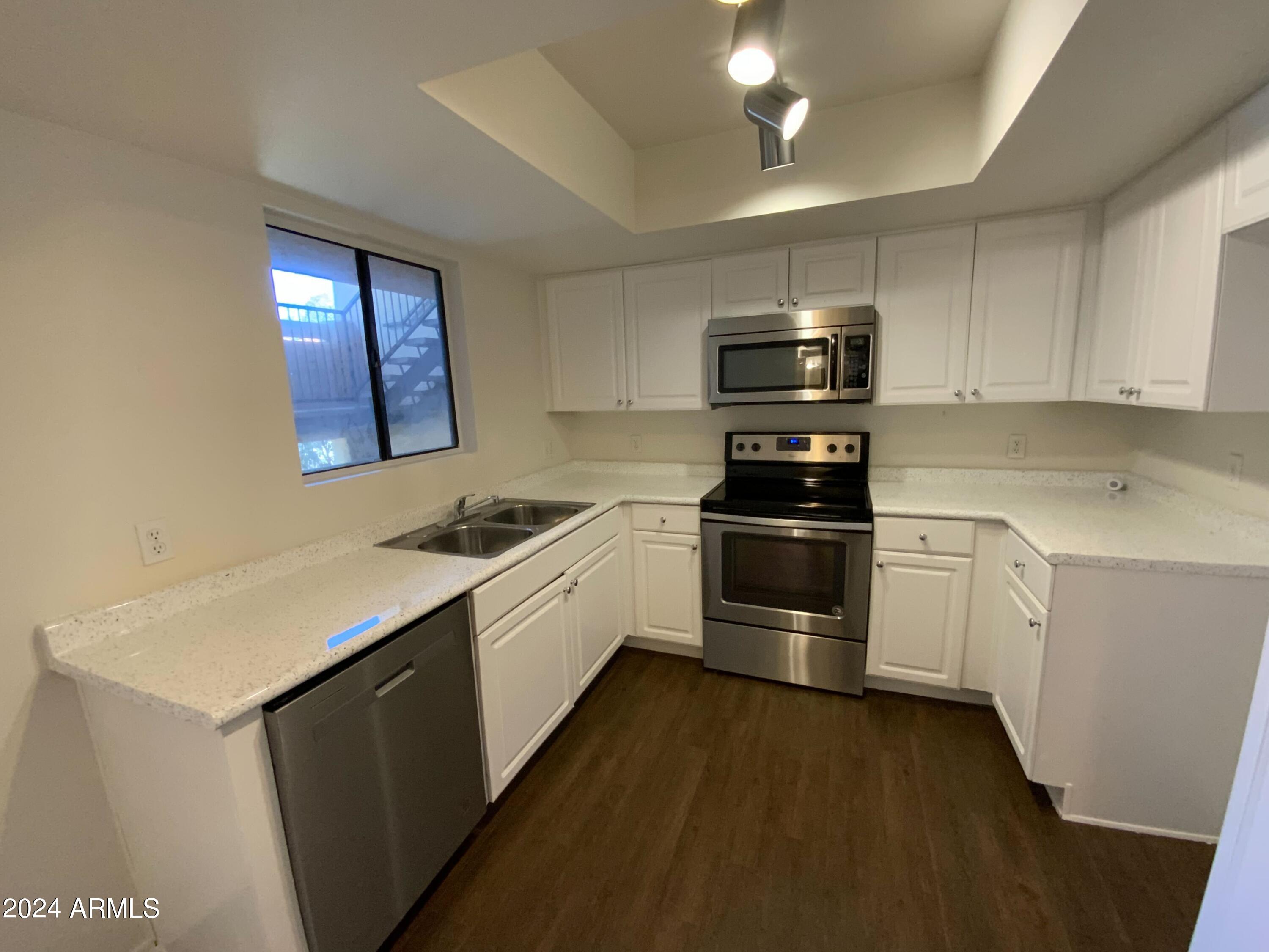9990 N SCOTTSDALE Road, 2022