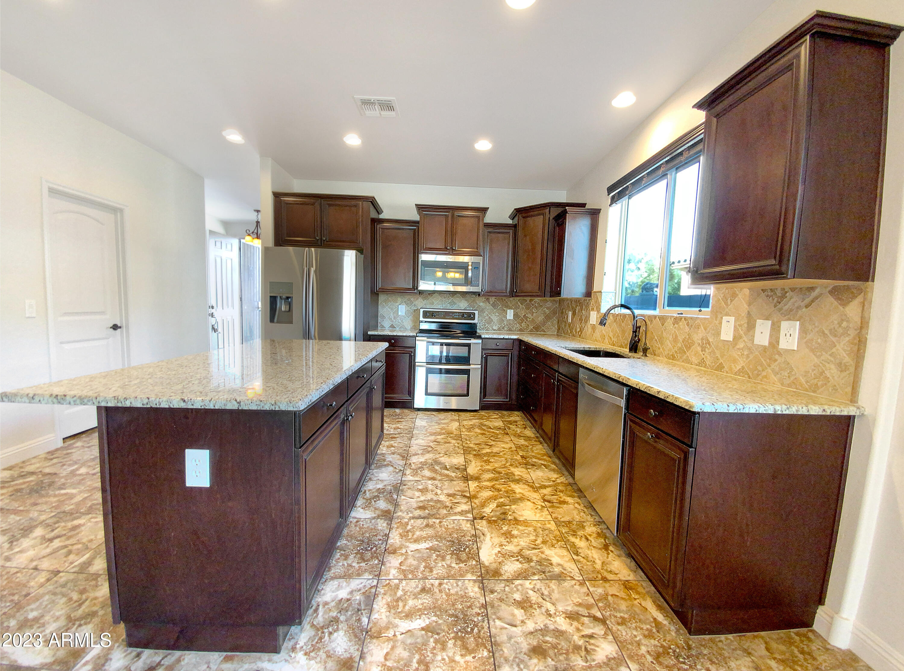 37830 W LA PAZ Street