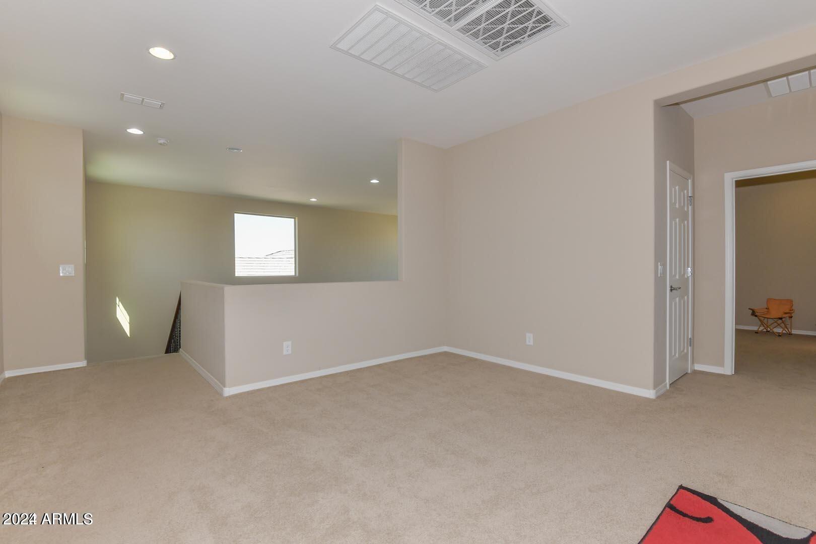 10742 W PRICKLY PEAR Trail