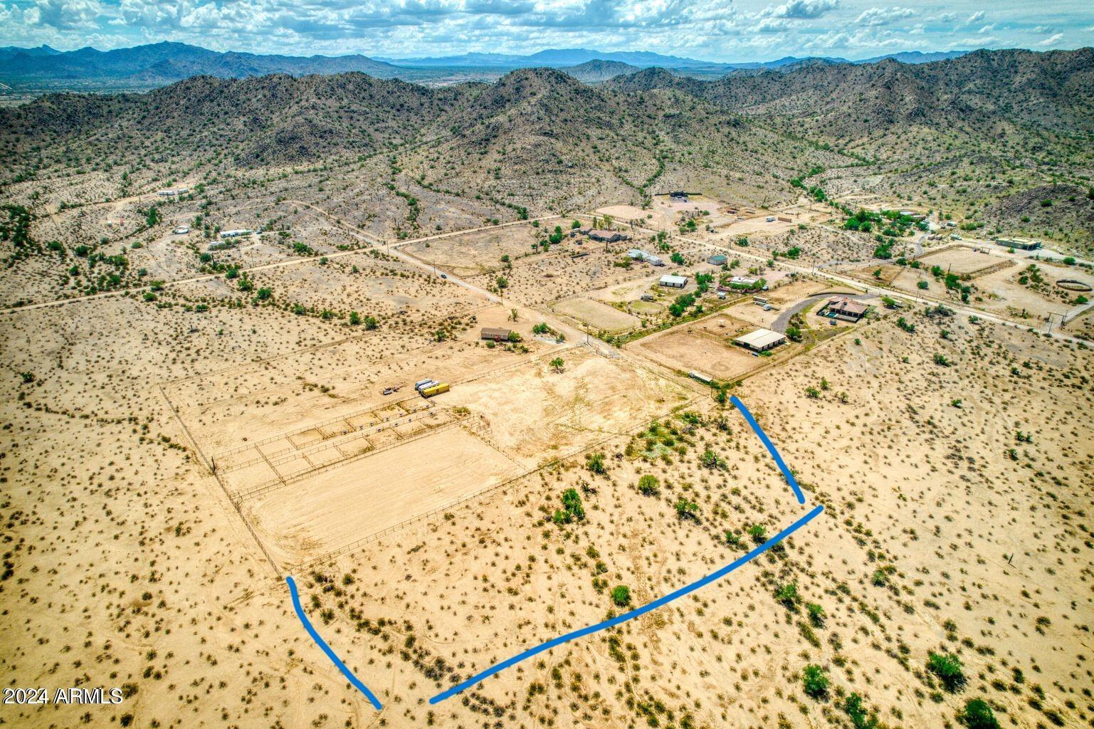 000 W Quail Run Road, -