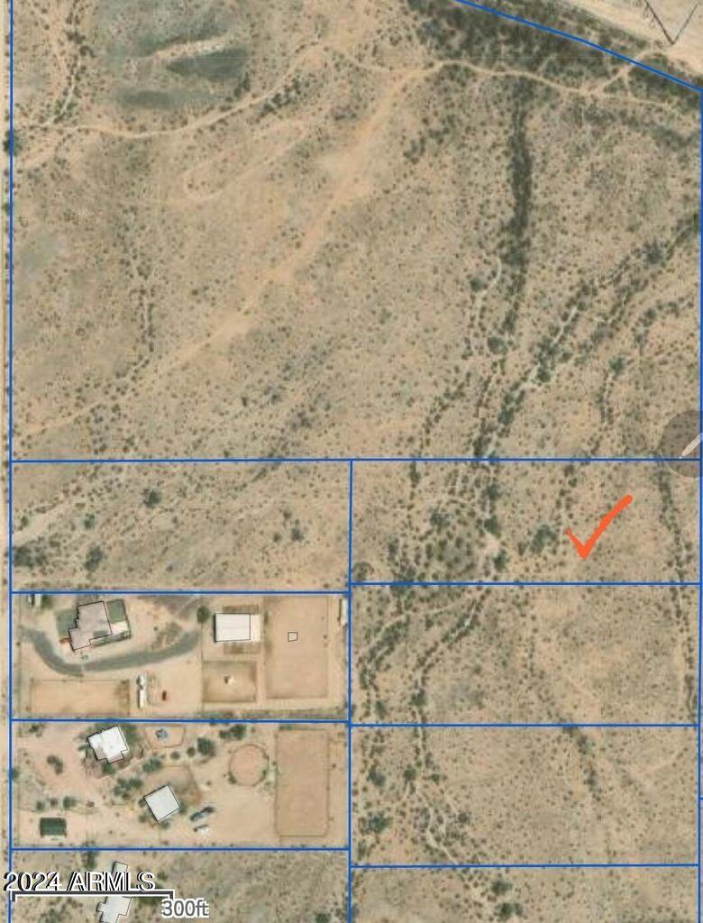 000 W Quail Run Road, -