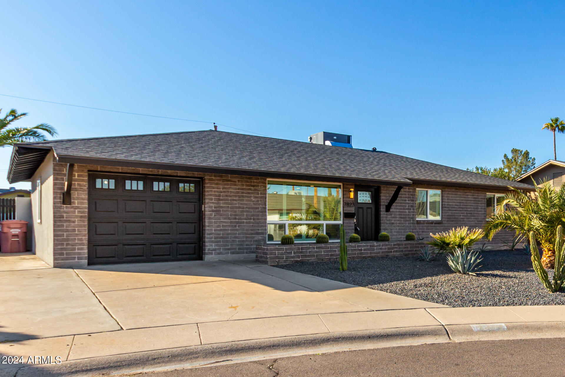 7823 E CYPRESS Street