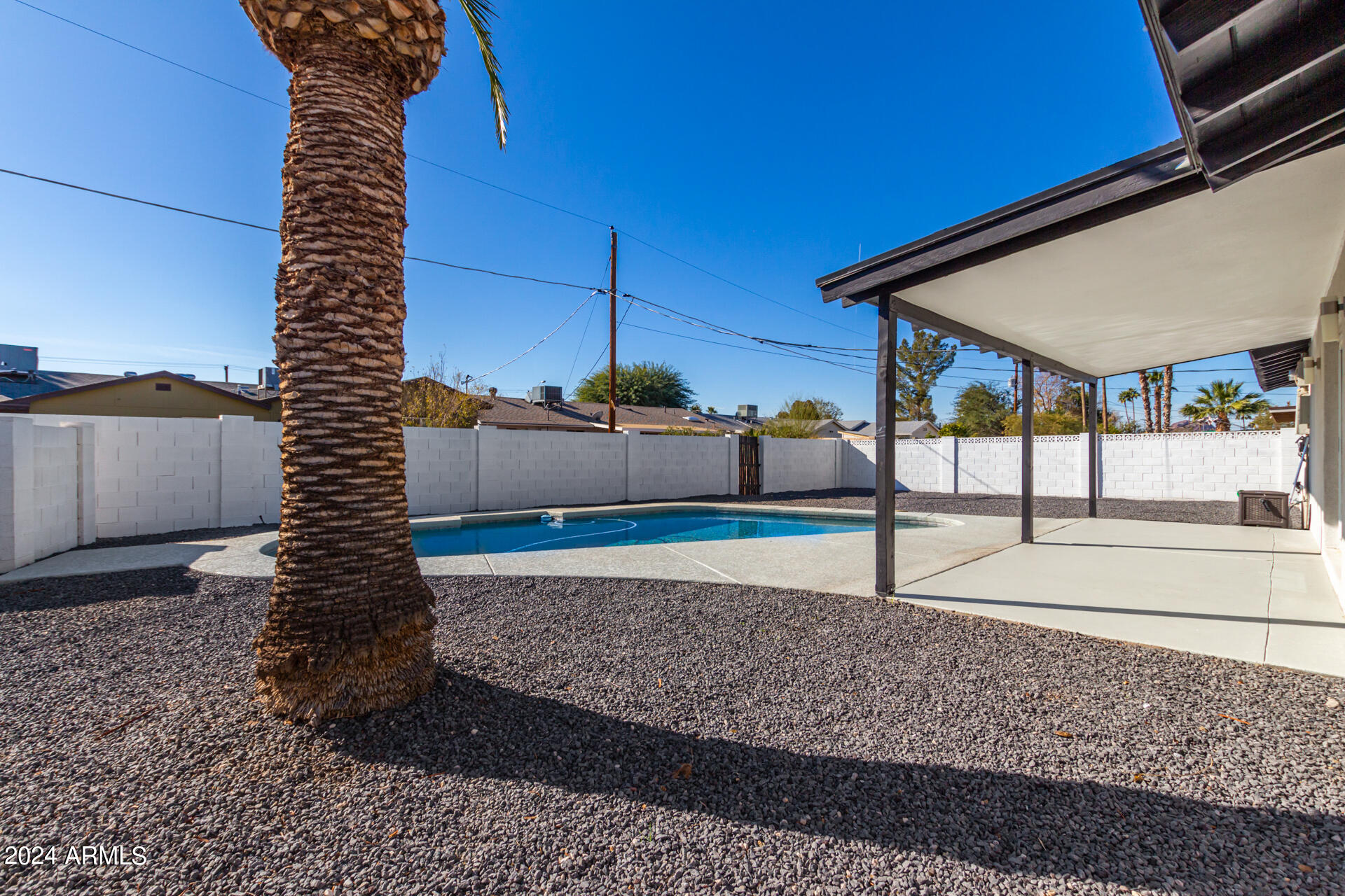 7823 E CYPRESS Street