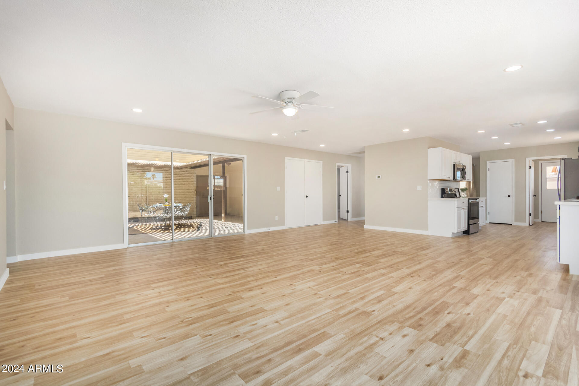 11088 W TIMBERLINE Drive