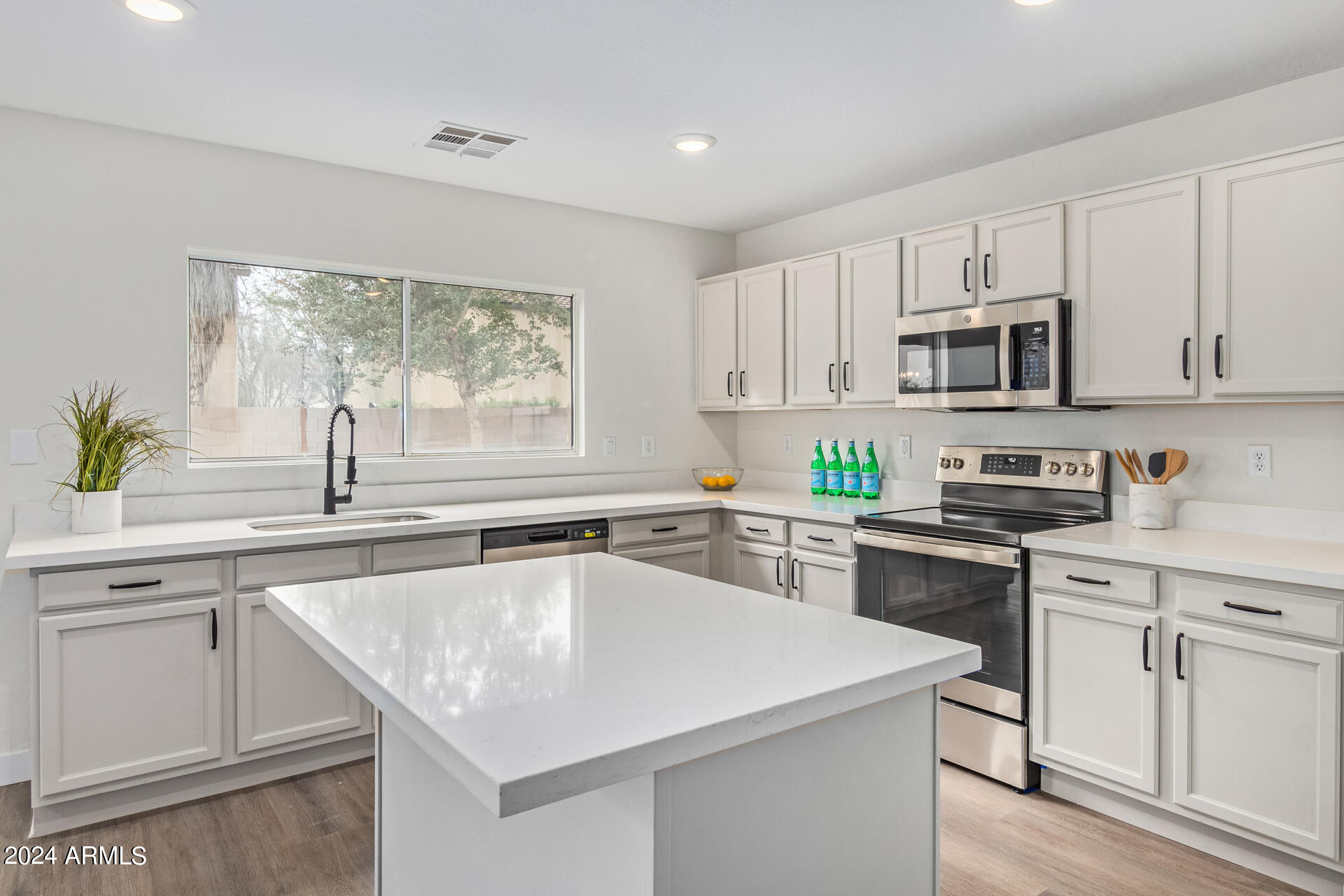 3179 E SAN MANUEL Road