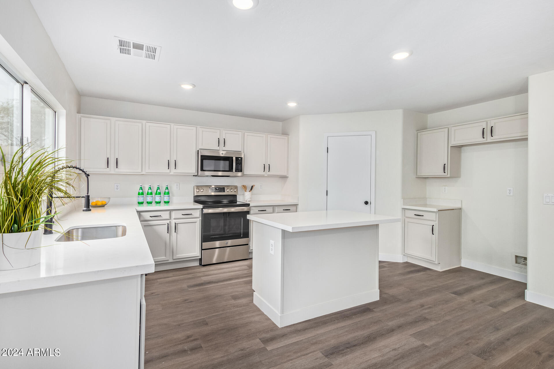 3179 E SAN MANUEL Road