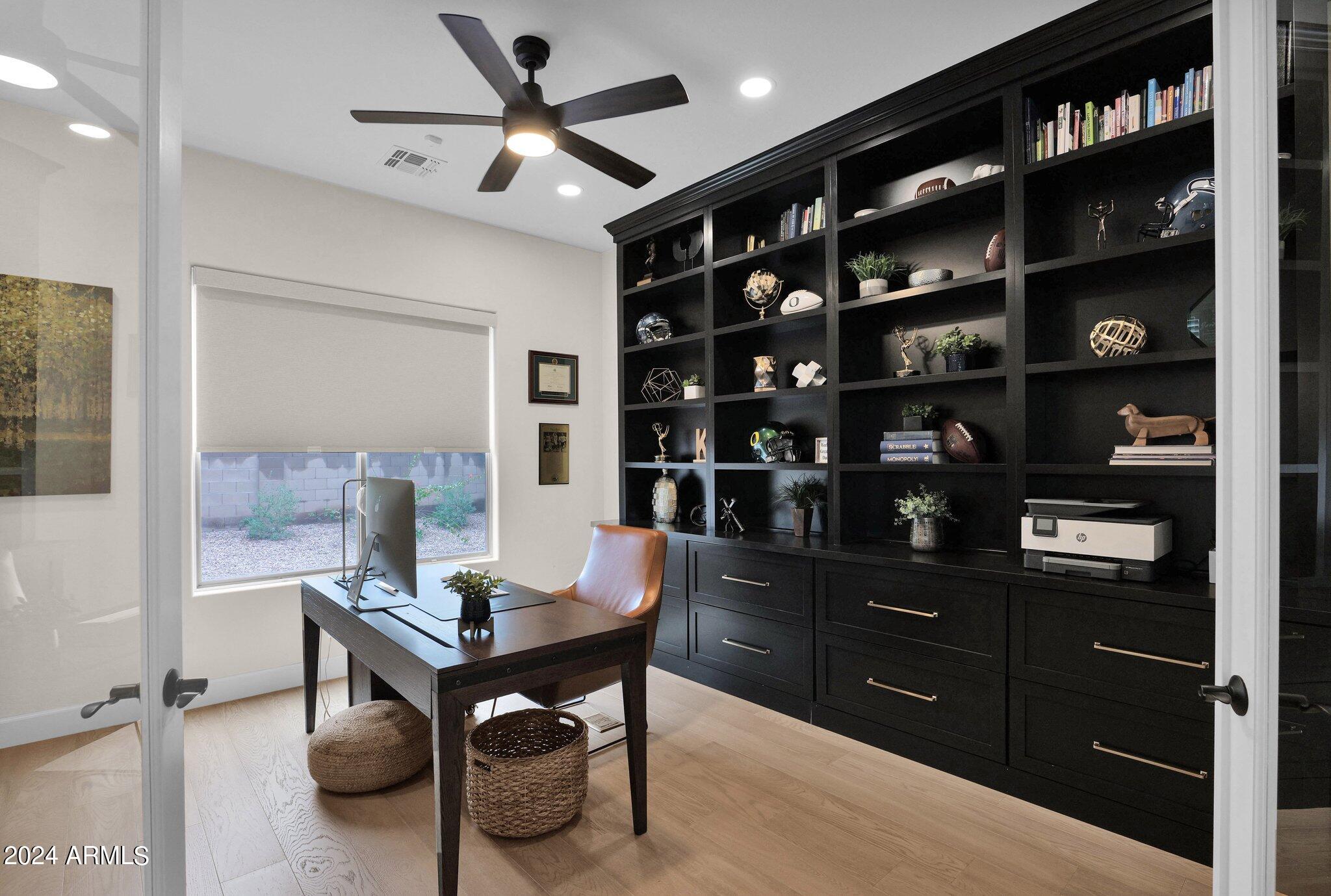 2517 S CONSTELLATION Way