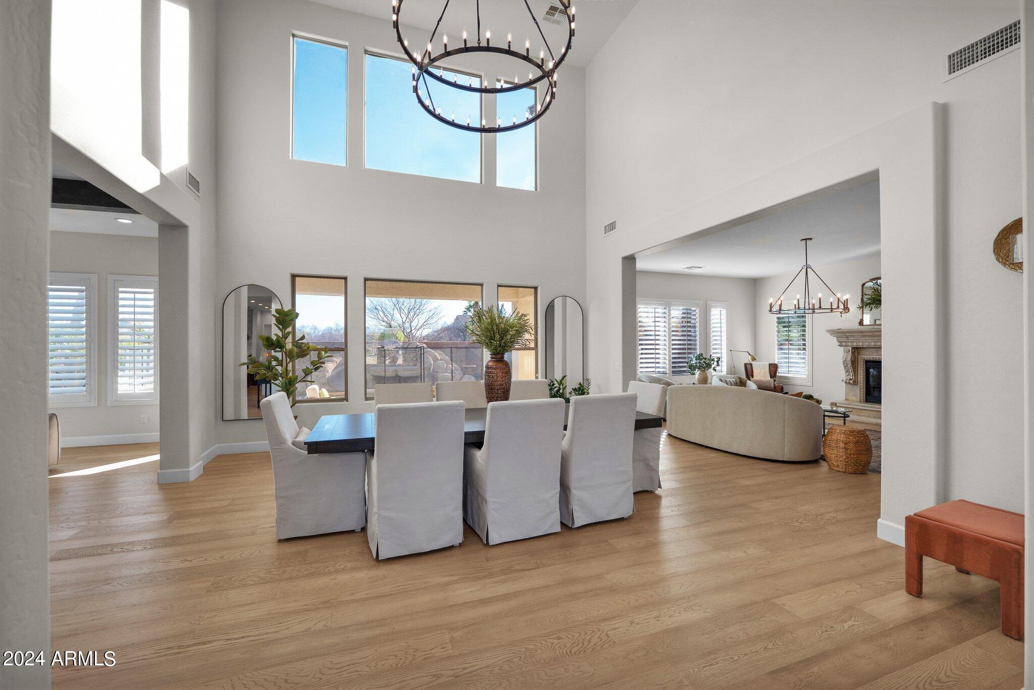 2517 S CONSTELLATION Way