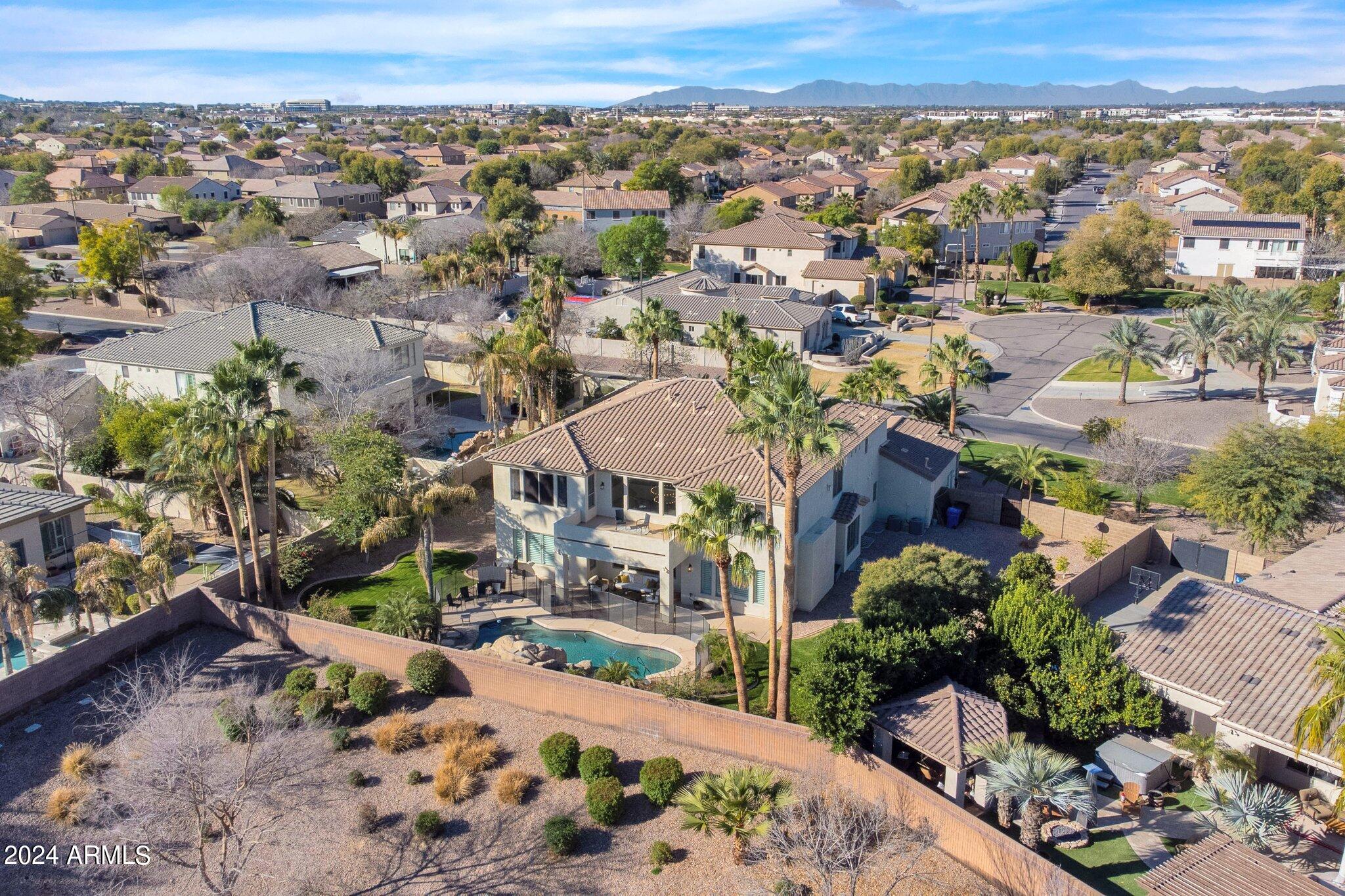 2517 S CONSTELLATION Way