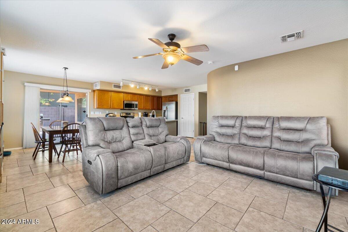 13626 W KEIM Court