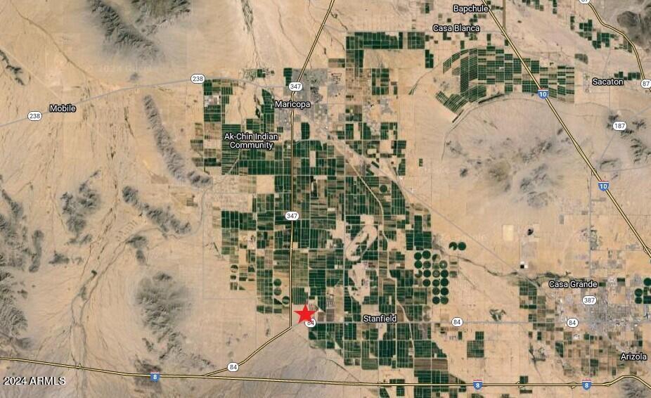 43500 W Carefree Place, 2