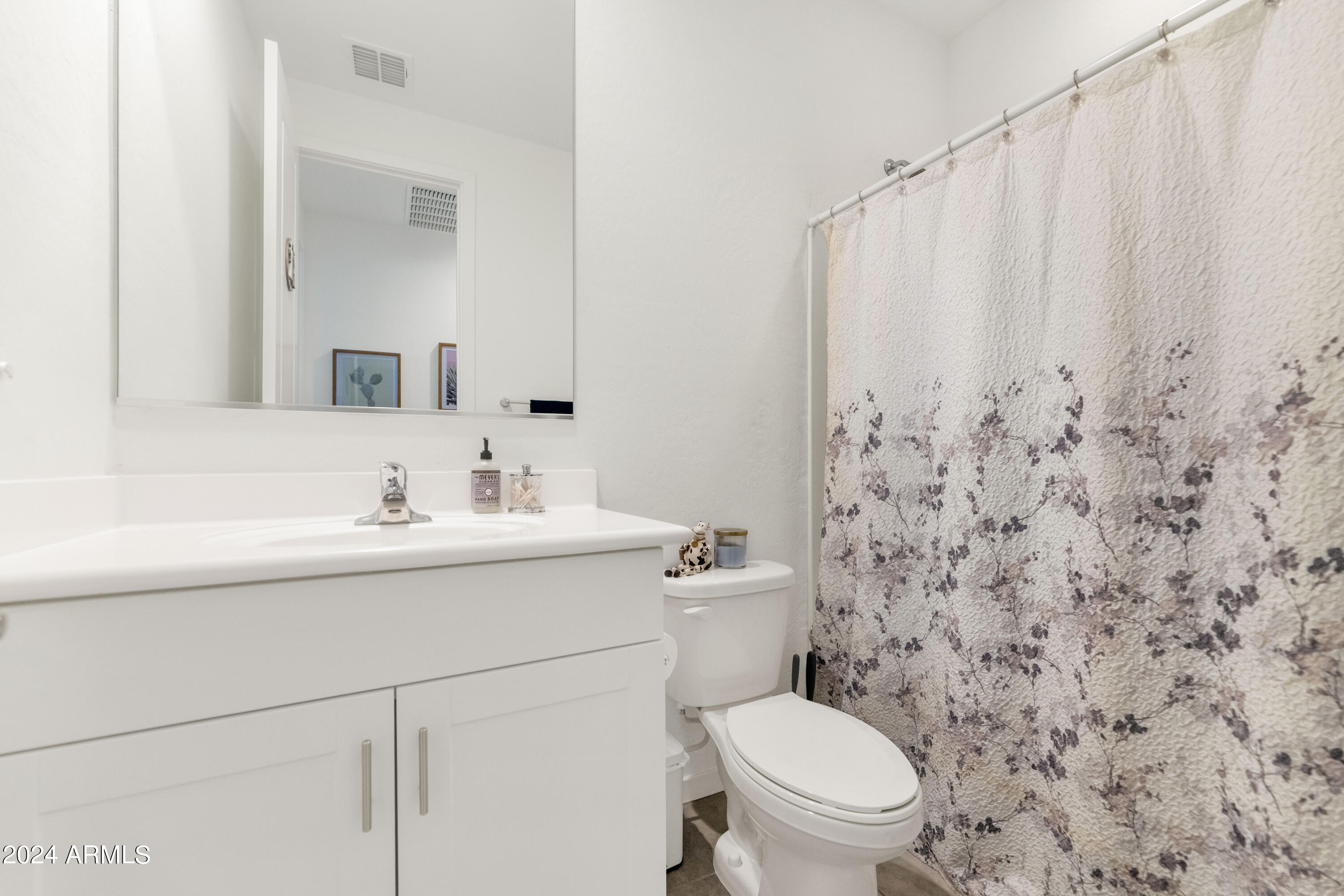 5629 W RAINWATER Drive