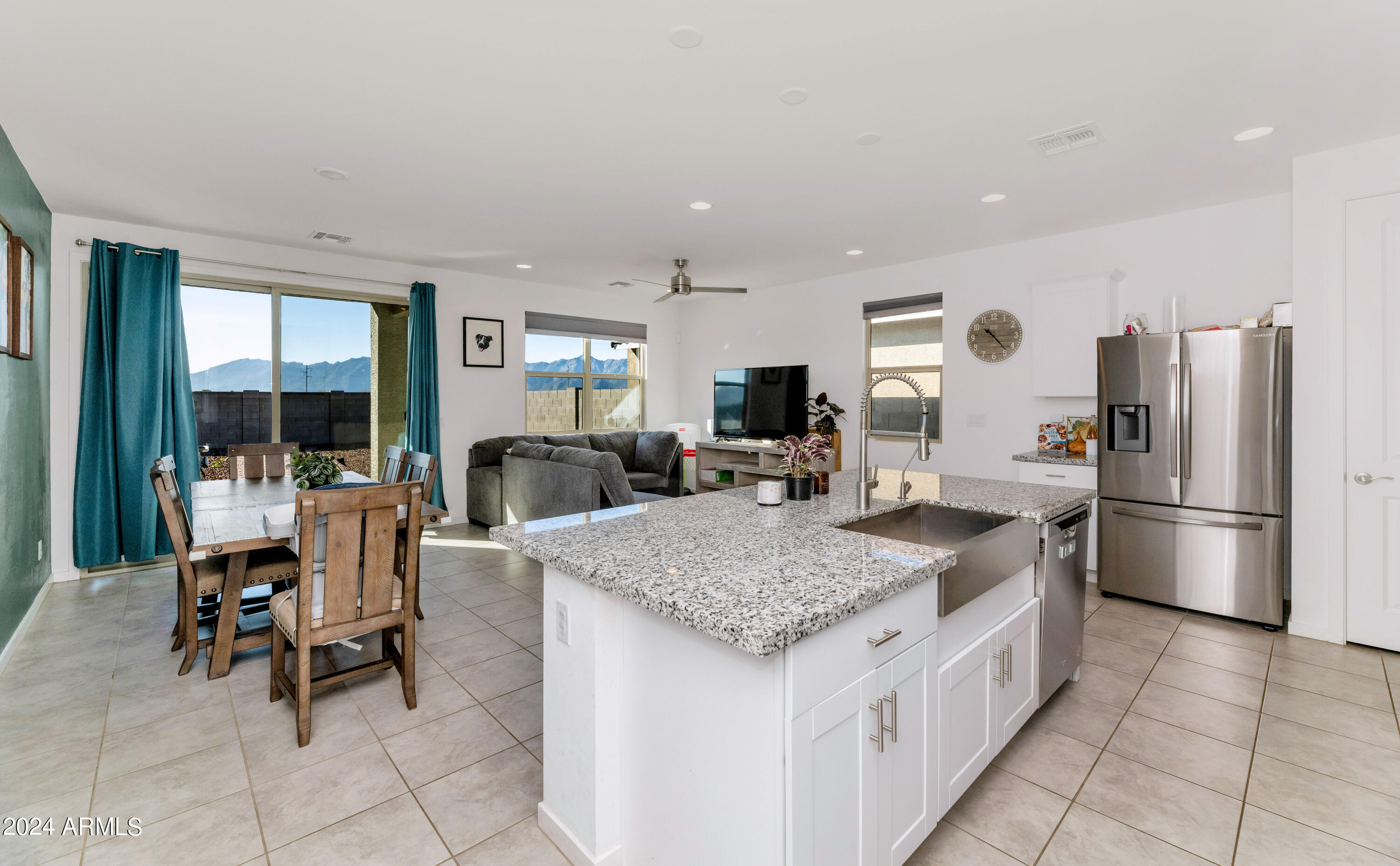 5629 W RAINWATER Drive