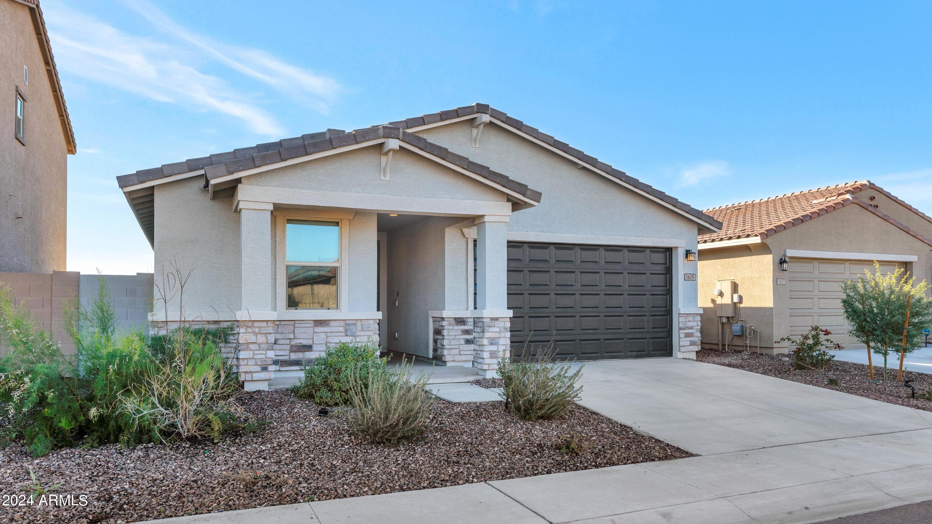 5629 W RAINWATER Drive
