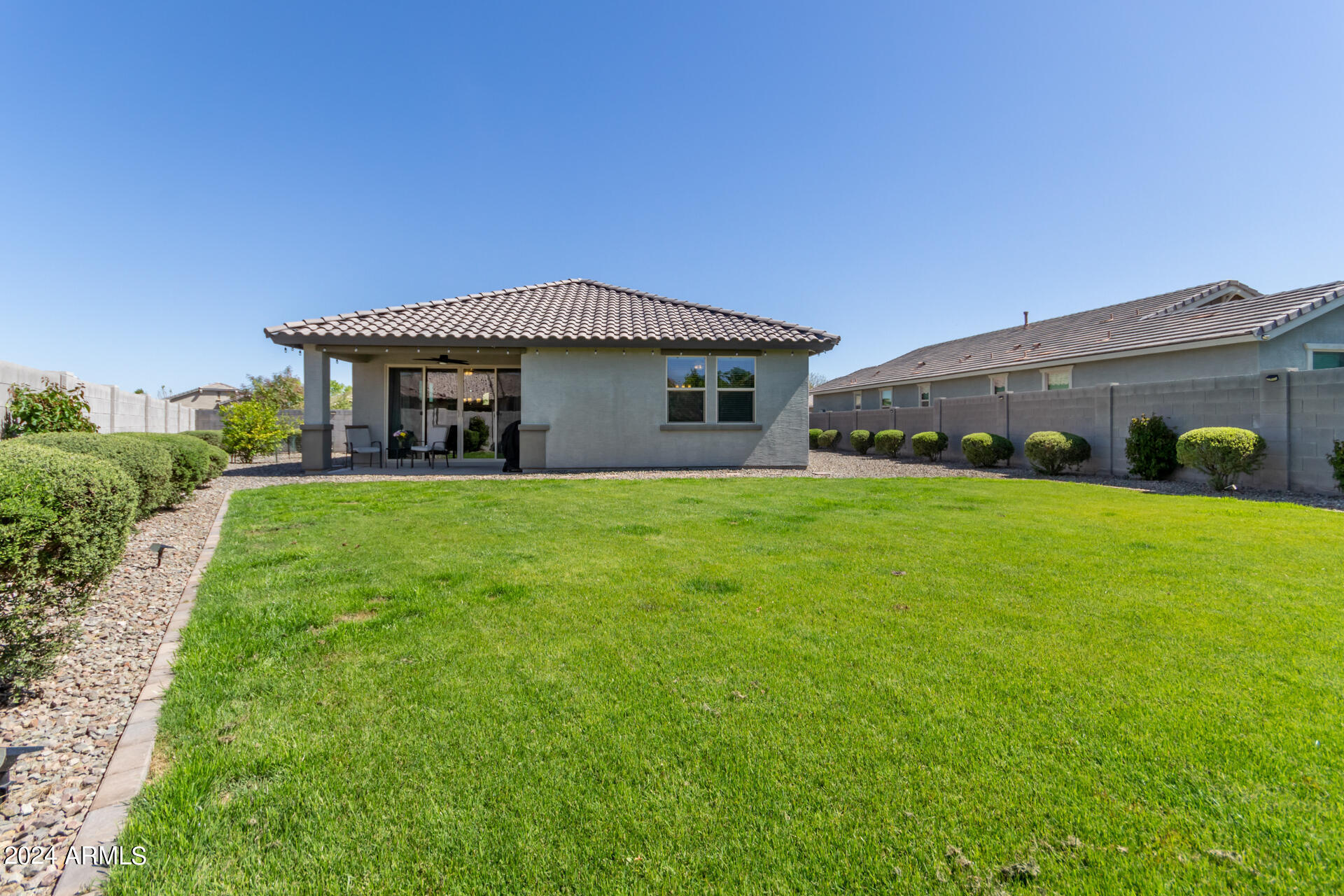 41373 W CARLISLE Lane