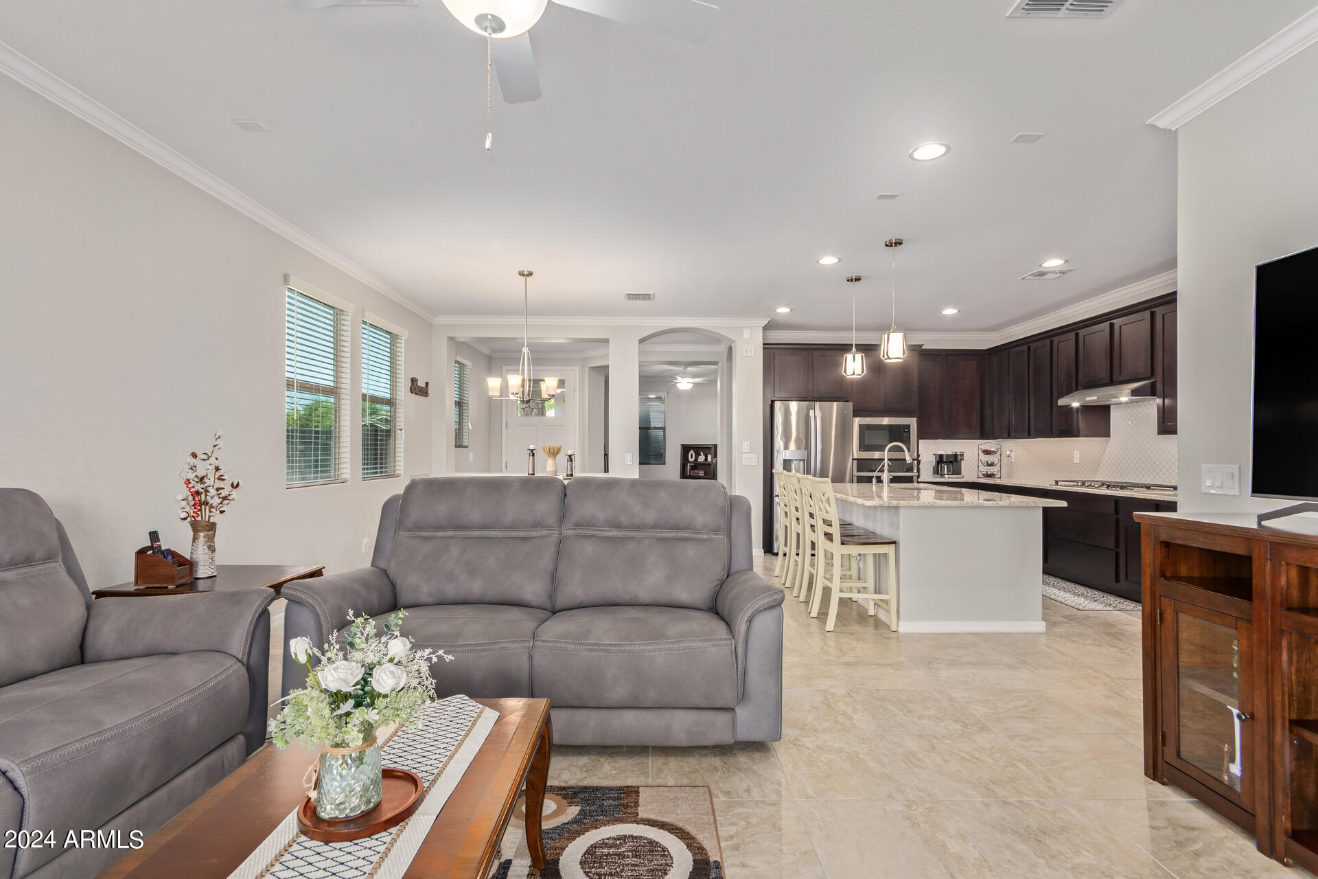 41373 W CARLISLE Lane