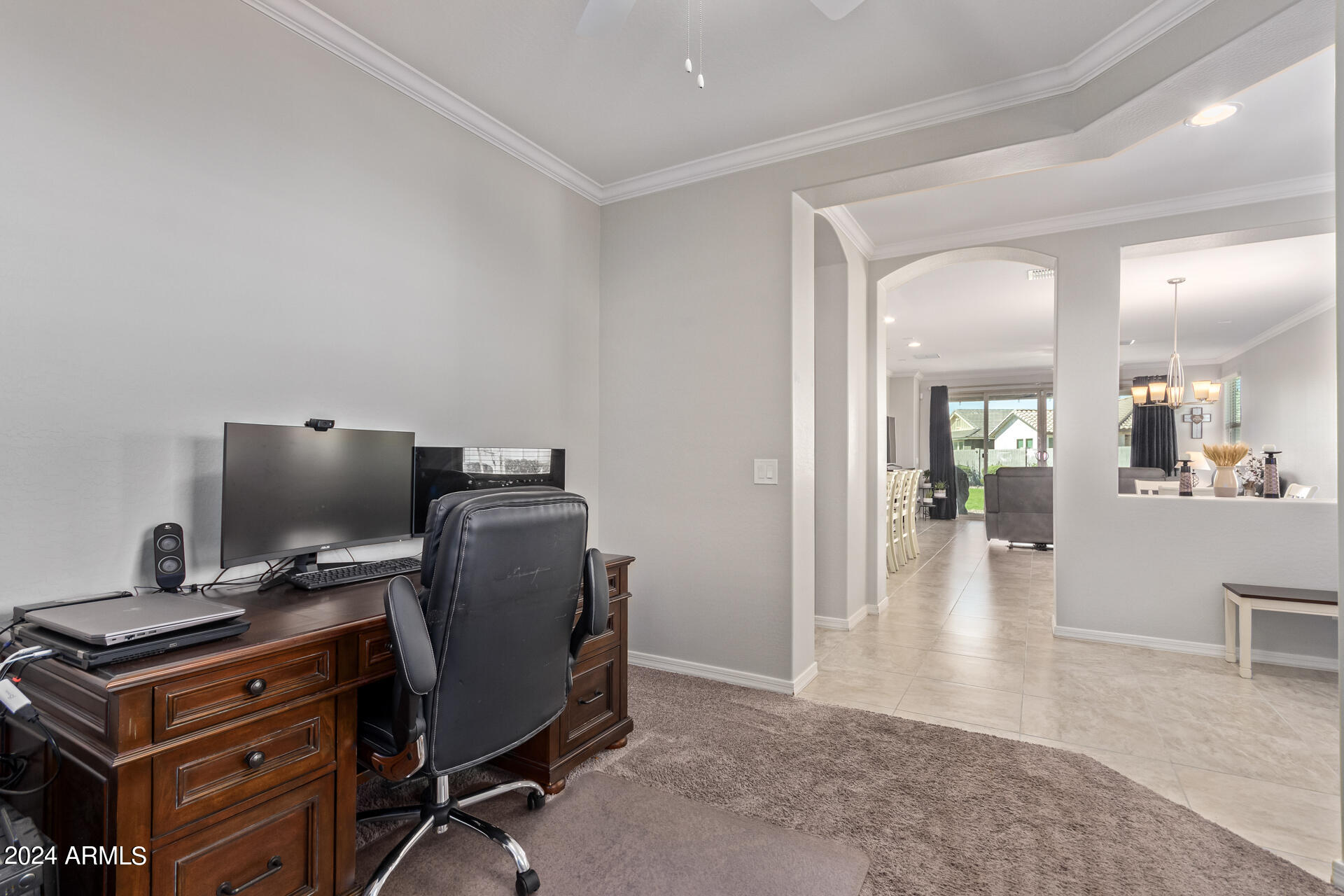 41373 W CARLISLE Lane