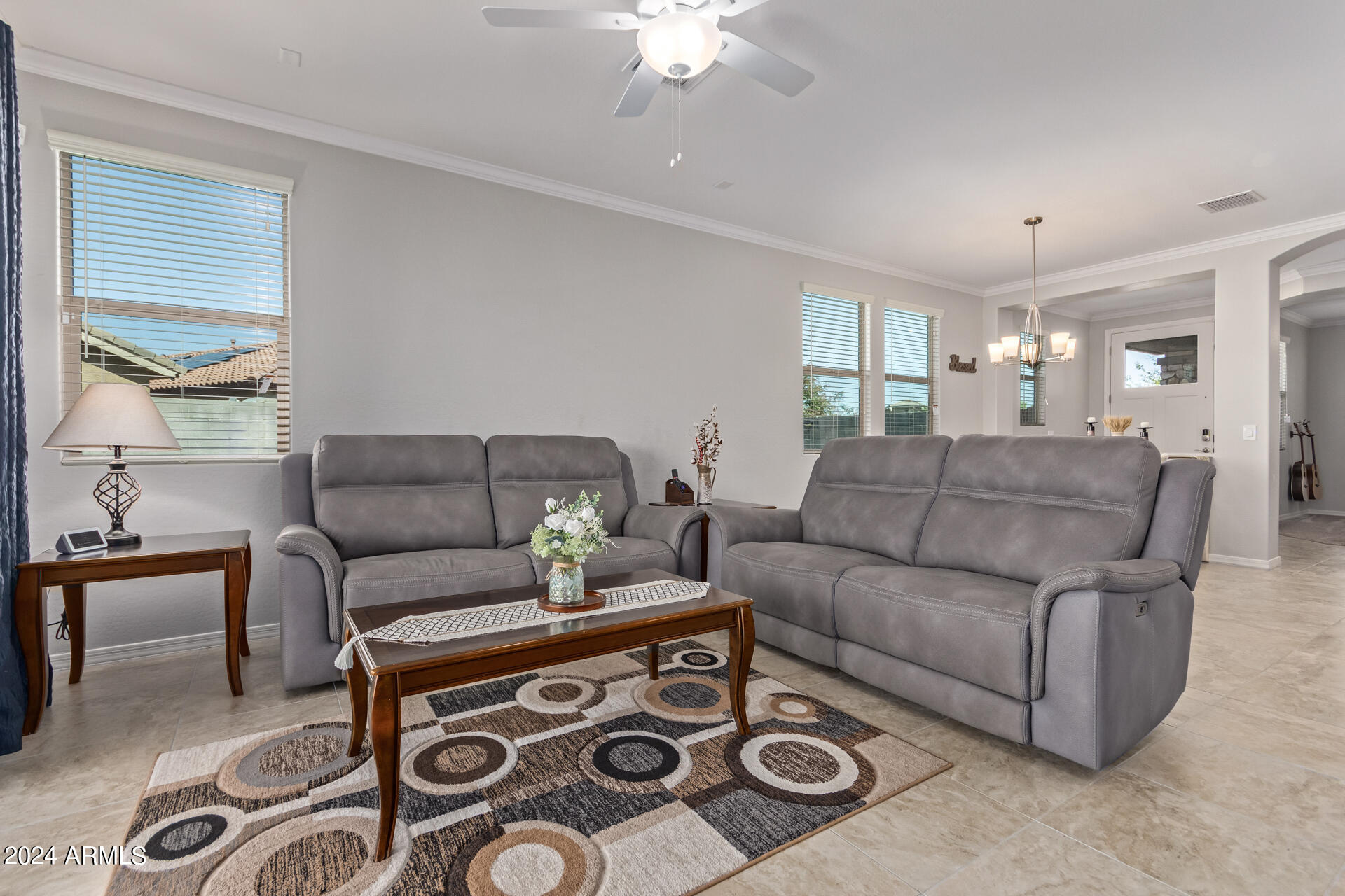 41373 W CARLISLE Lane