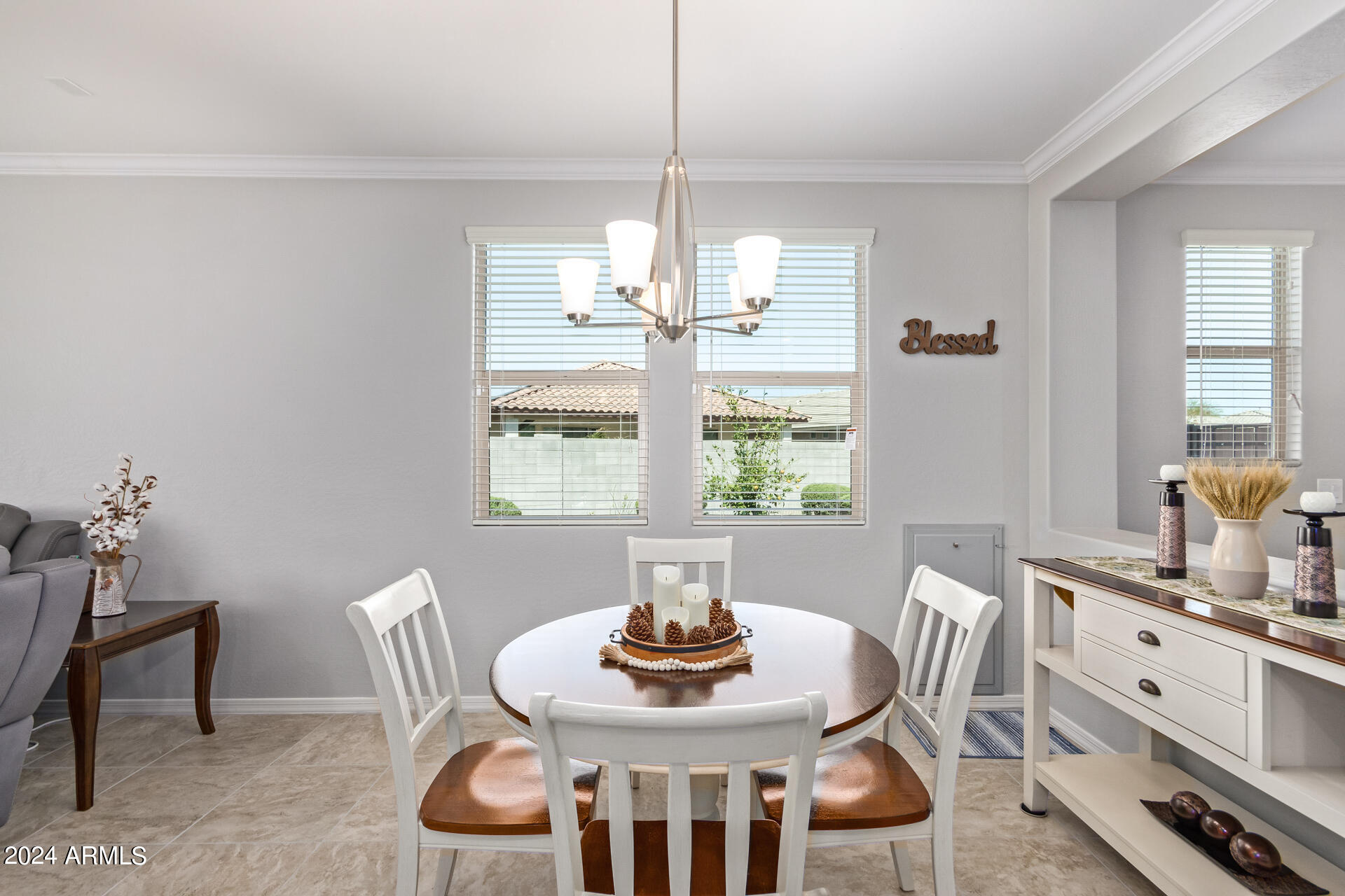 41373 W CARLISLE Lane