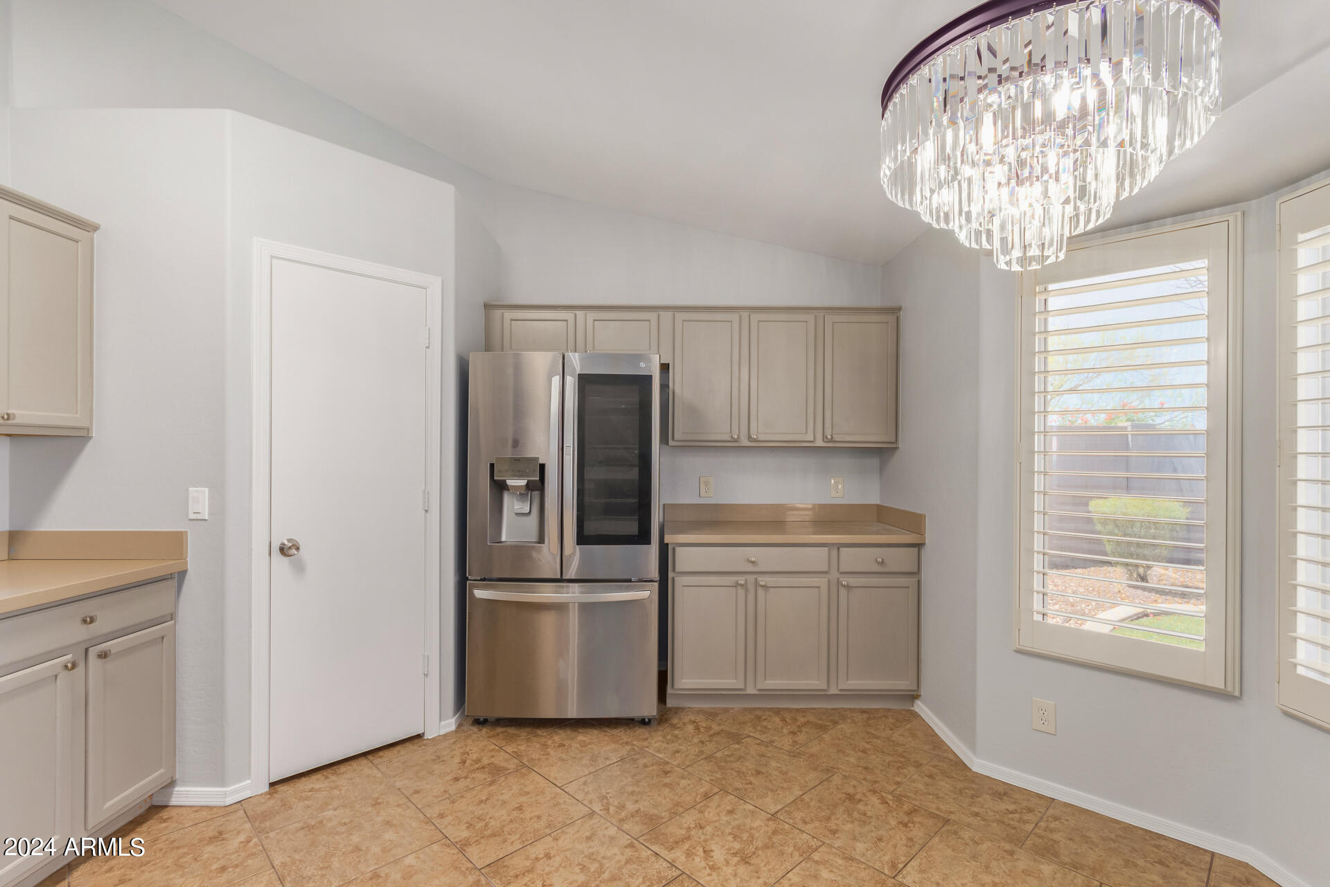 530 S 104TH Street