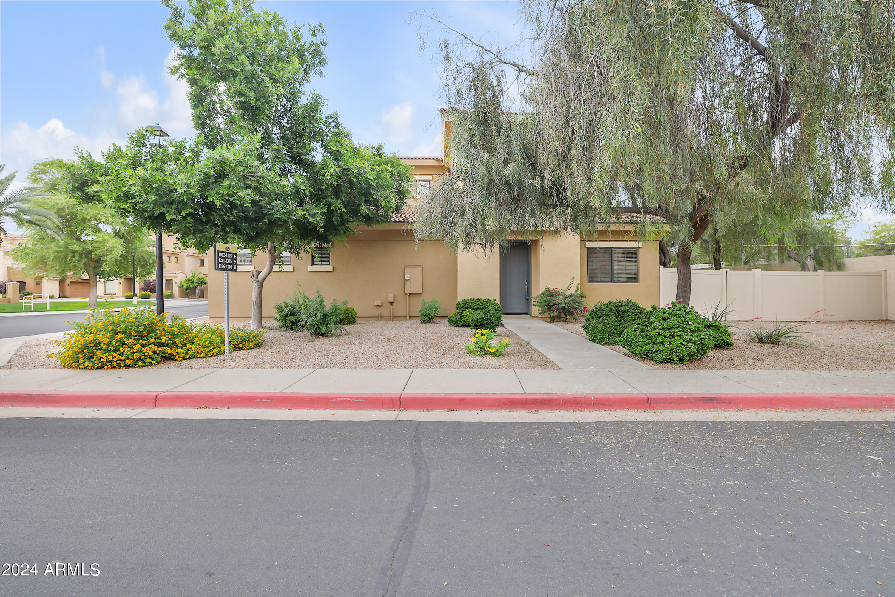 1367 S COUNTRY CLUB Drive, 1211
