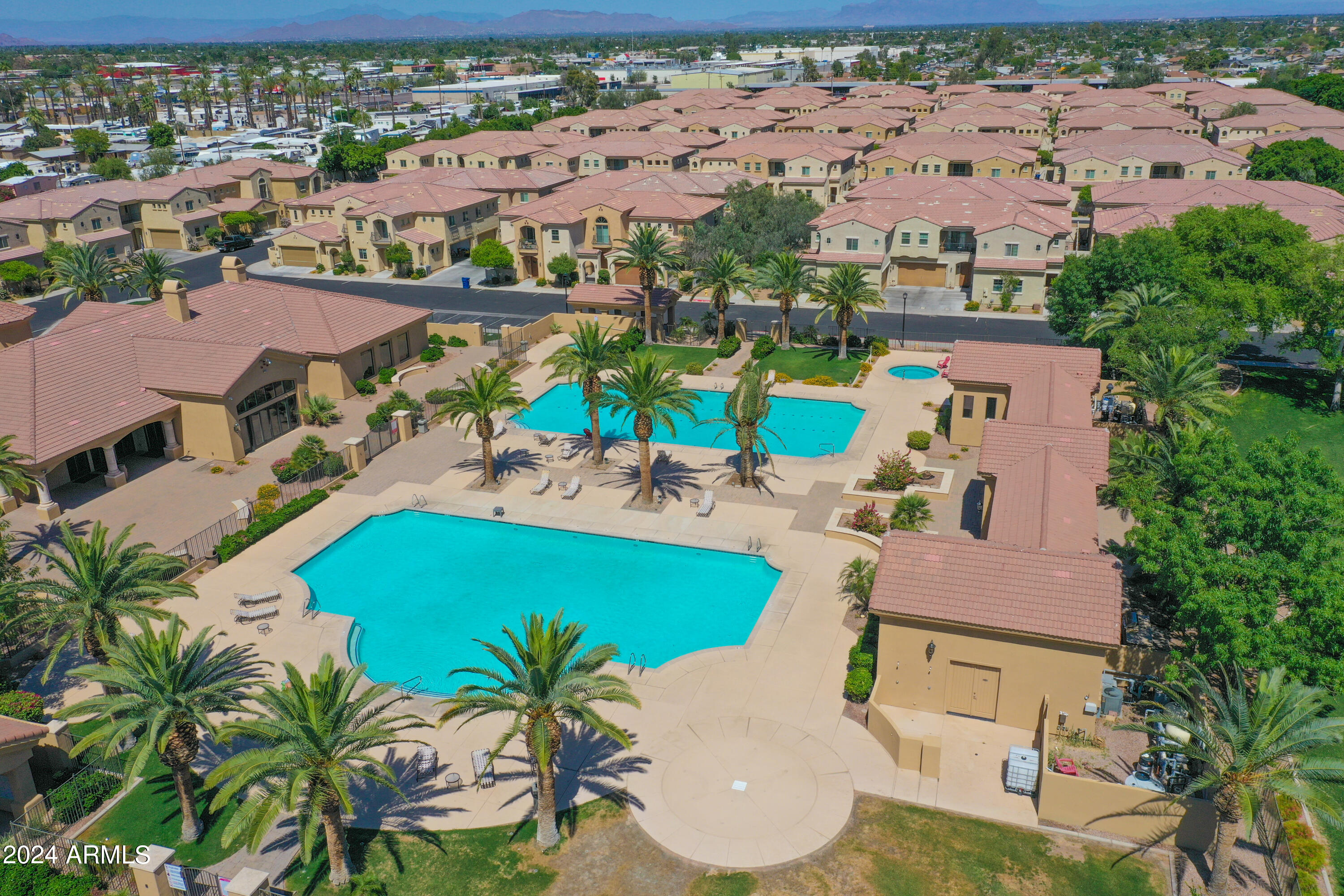 1367 S COUNTRY CLUB Drive, 1211