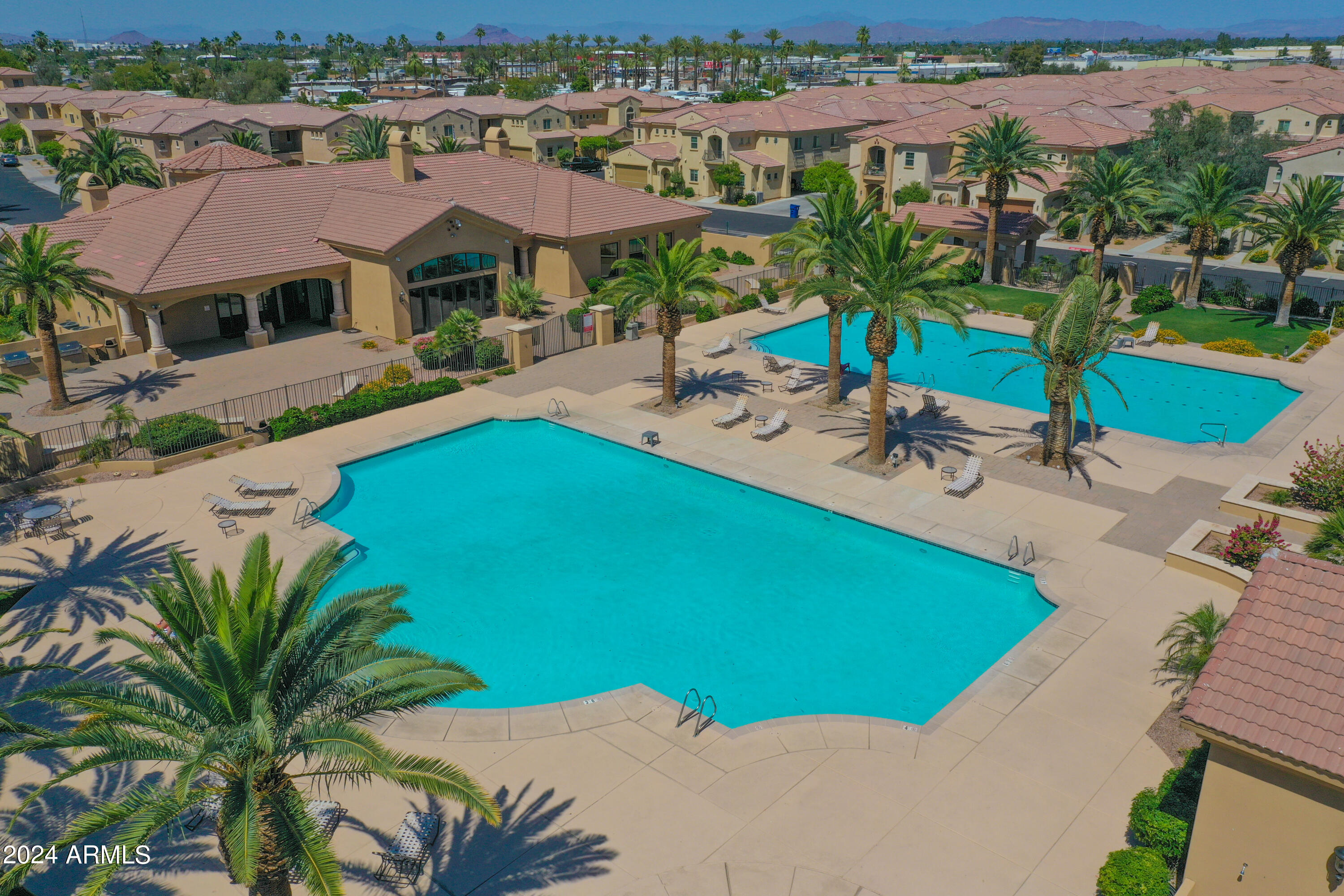 1367 S COUNTRY CLUB Drive, 1211