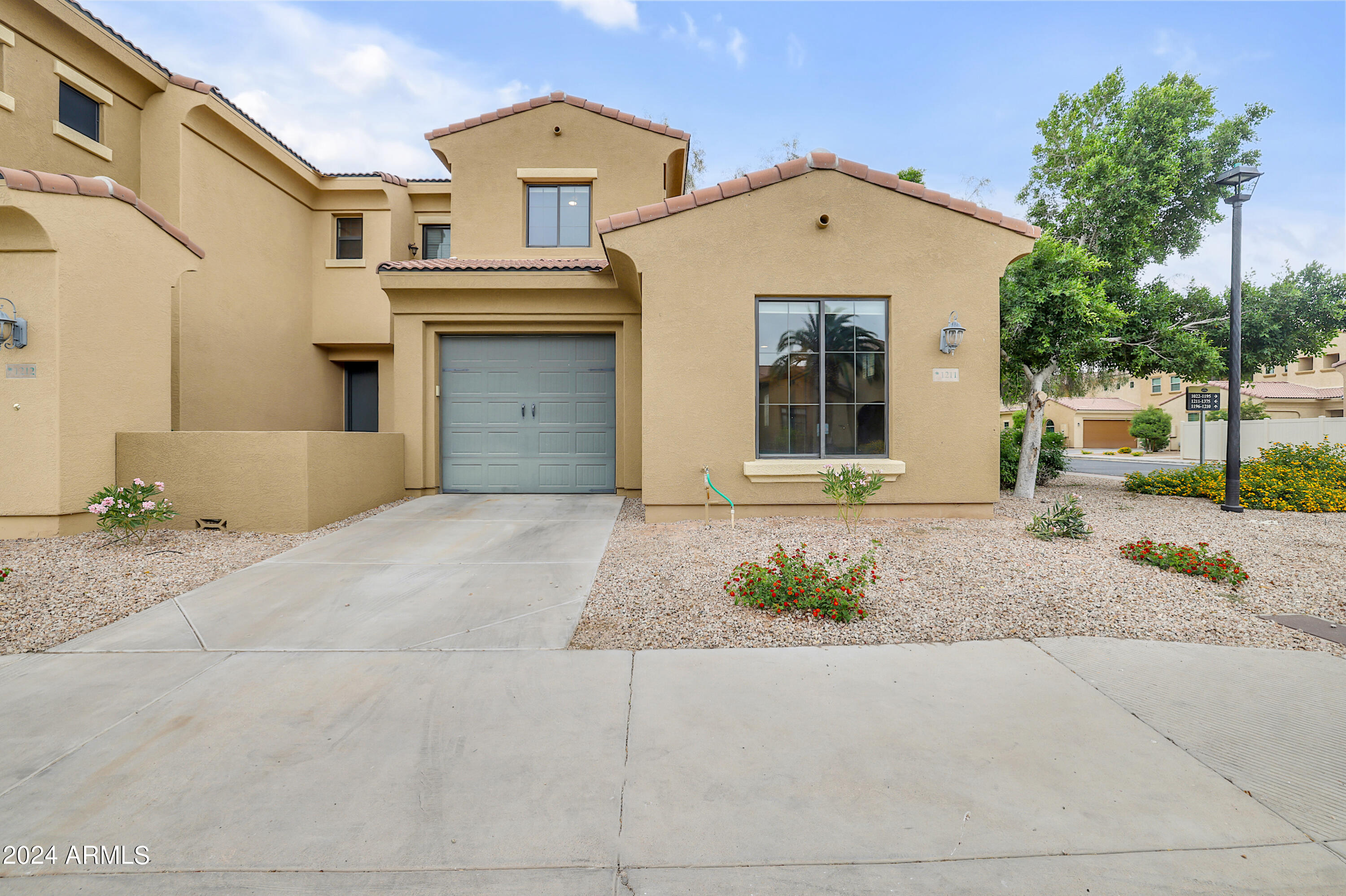 1367 S COUNTRY CLUB Drive, 1211