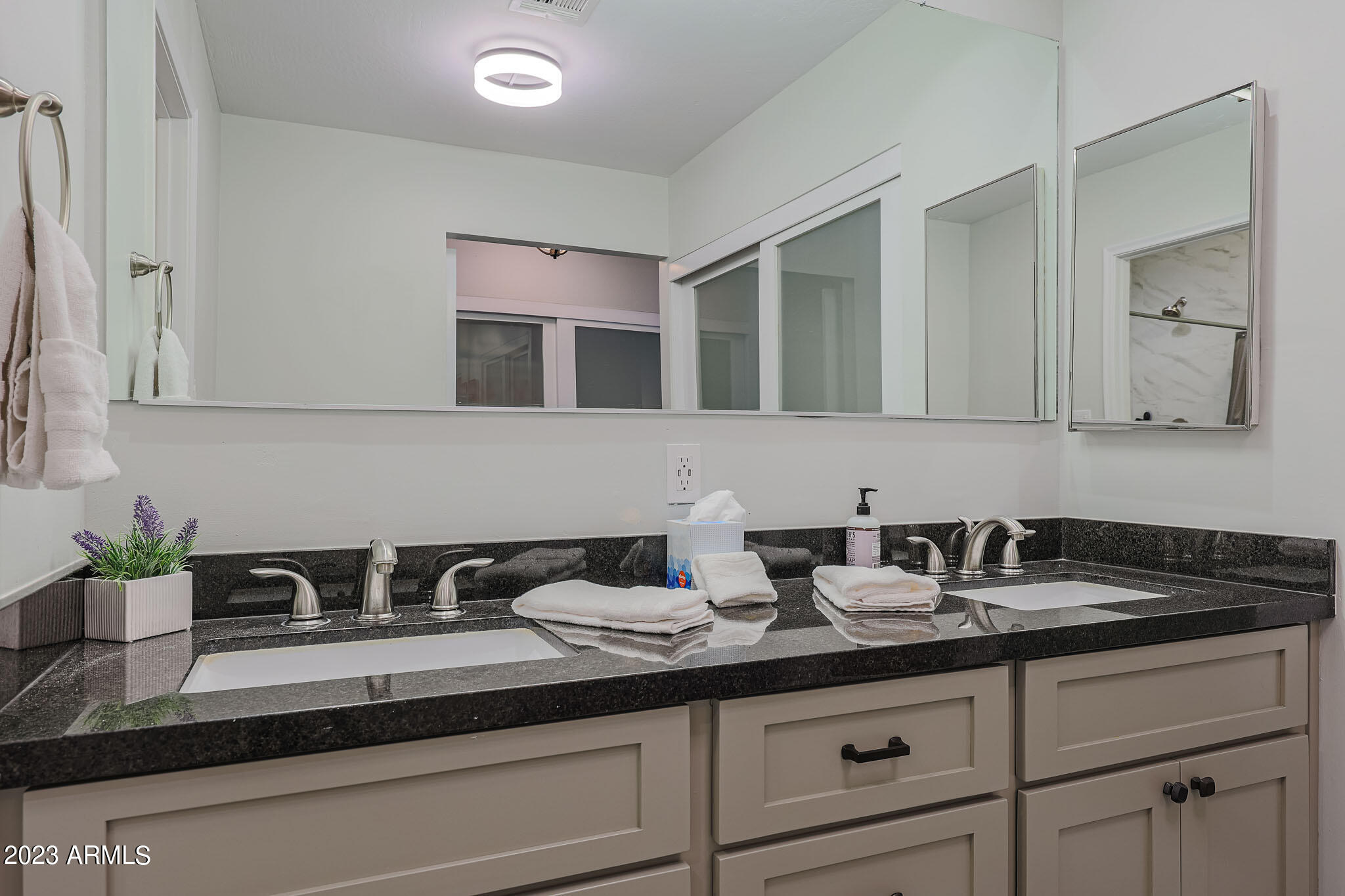 5840 N SCOTTSDALE Road