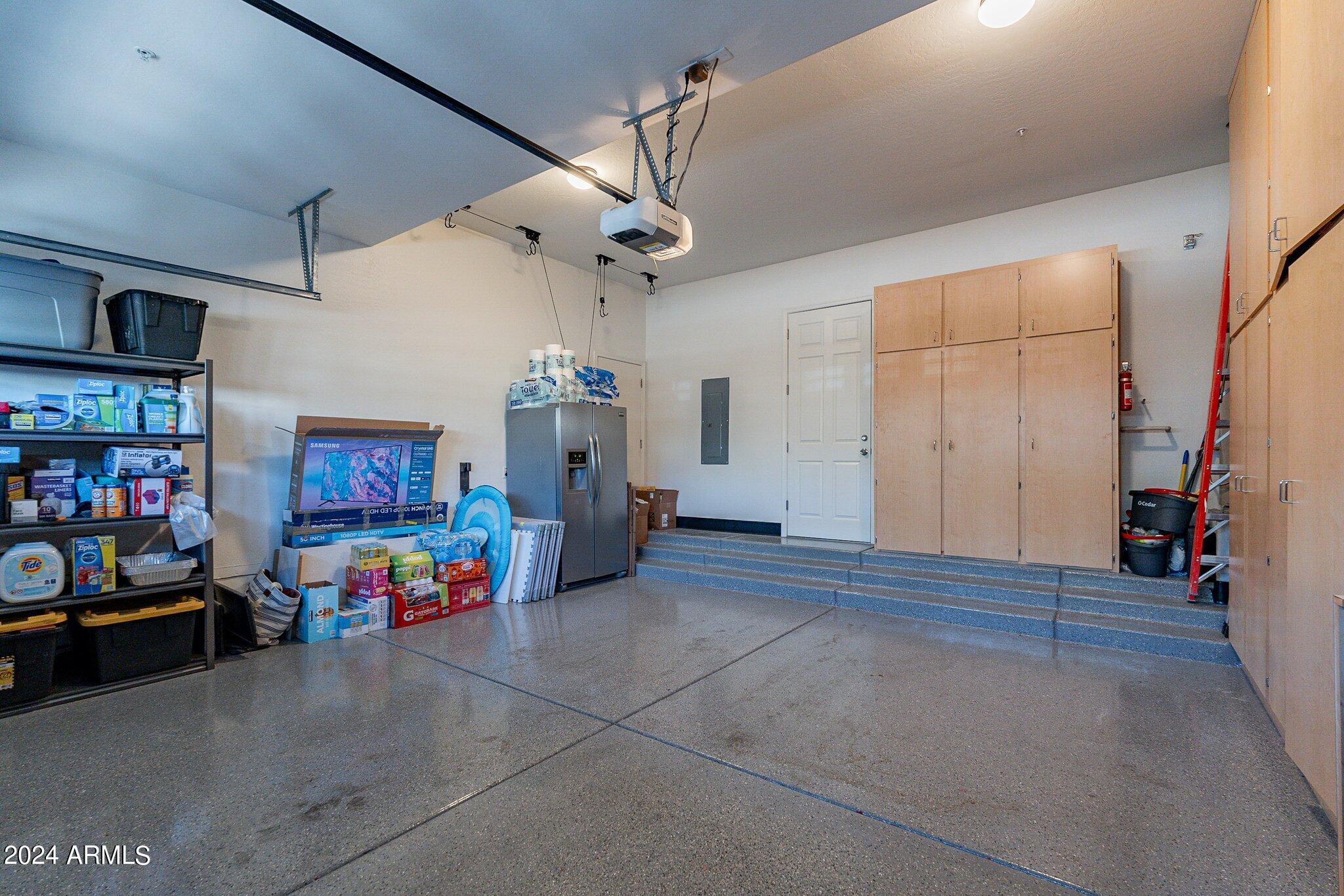 20802 N GRAYHAWK Drive, 1185