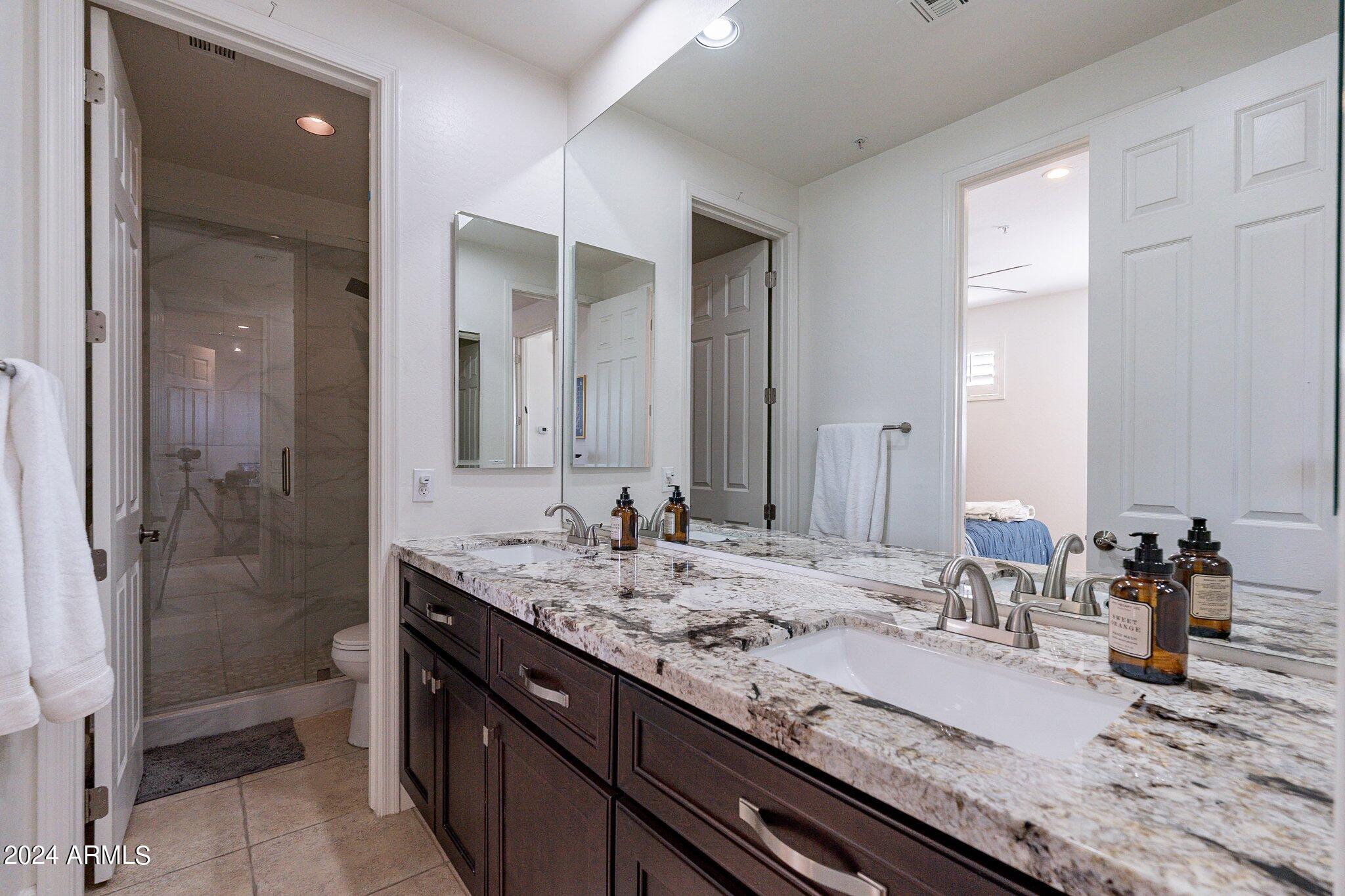 20802 N GRAYHAWK Drive, 1185