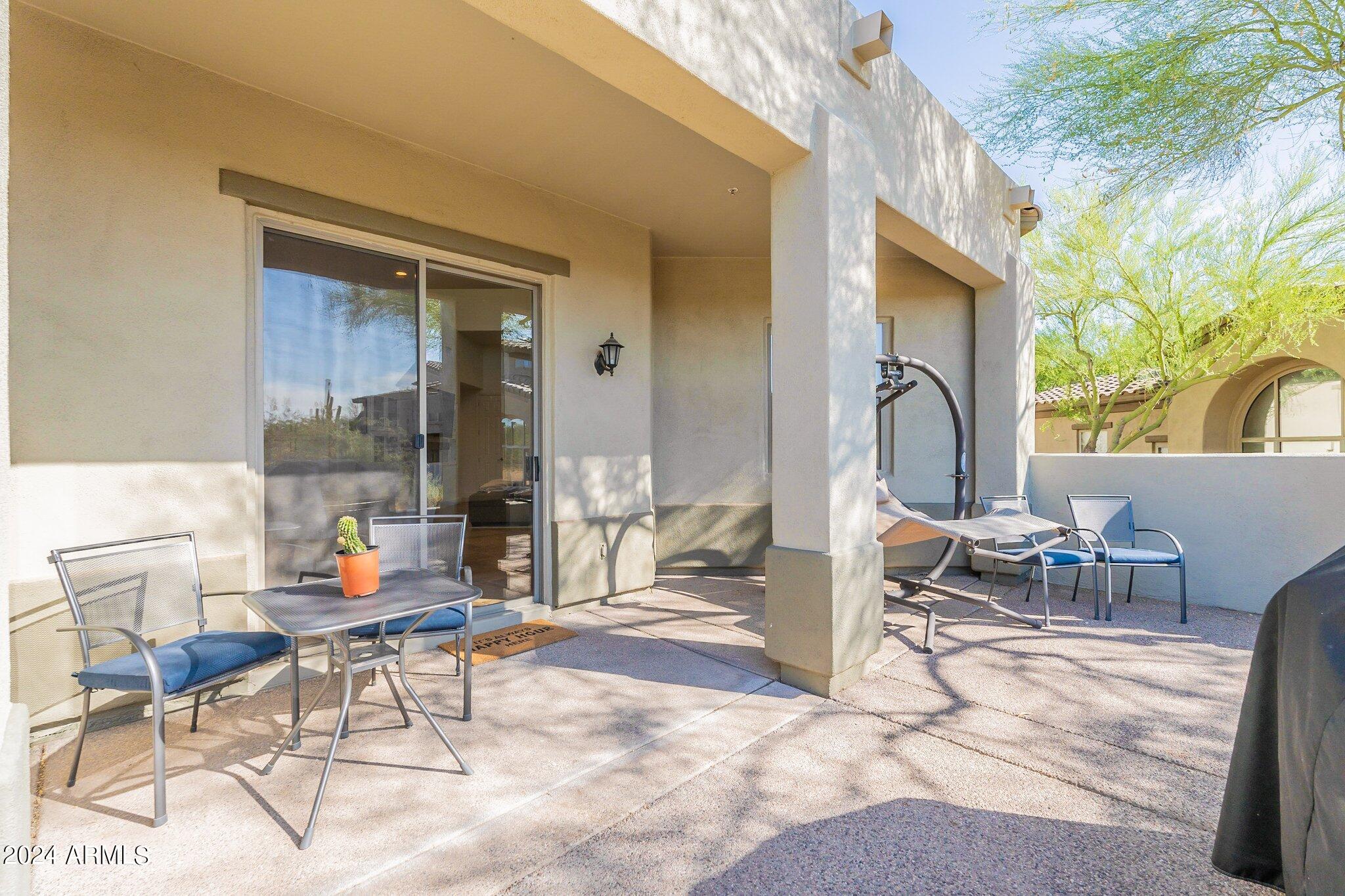 20802 N GRAYHAWK Drive, 1185