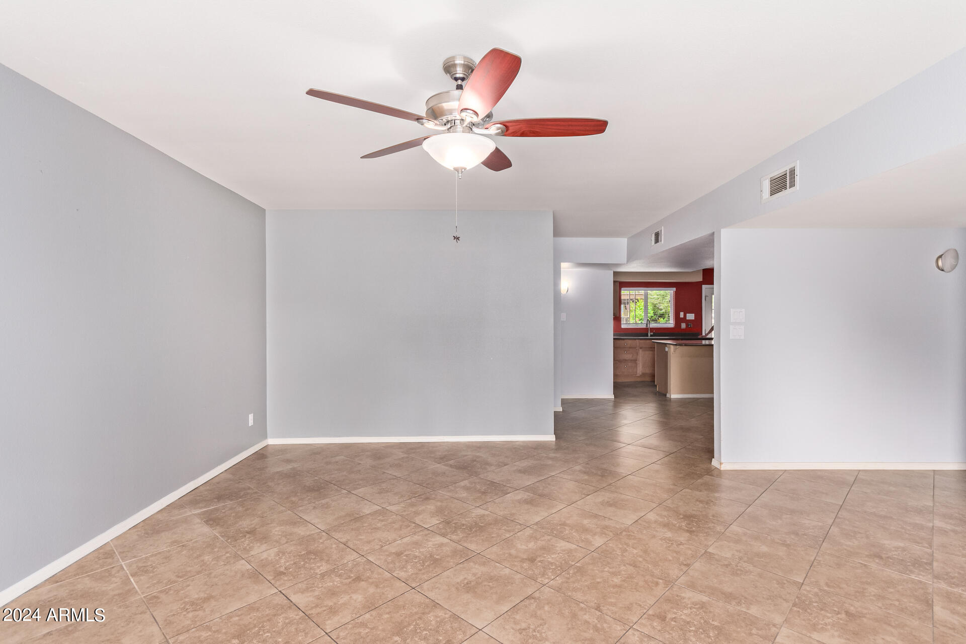 2120 E VILLA Court
