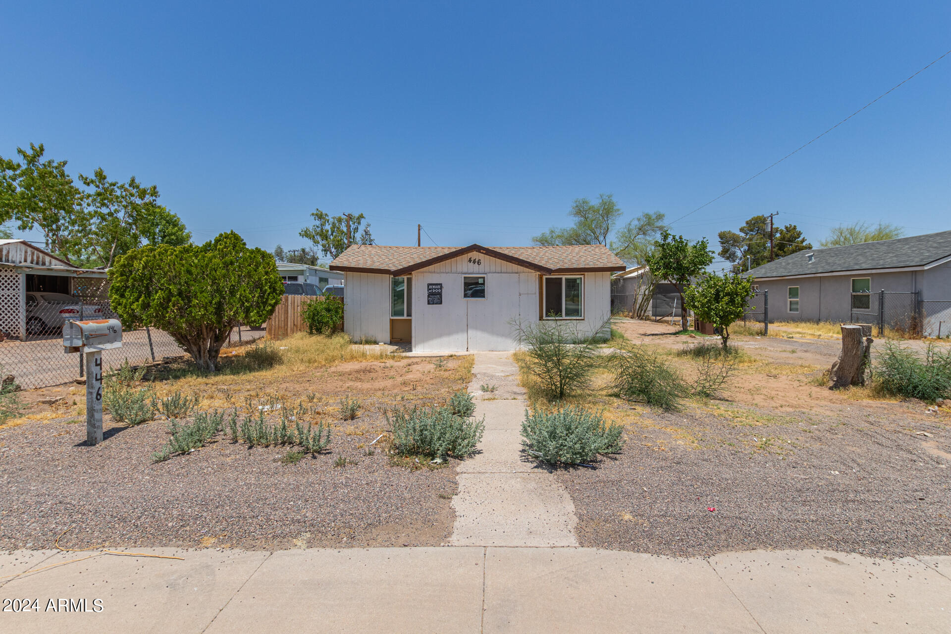 446 W BEALEY Avenue