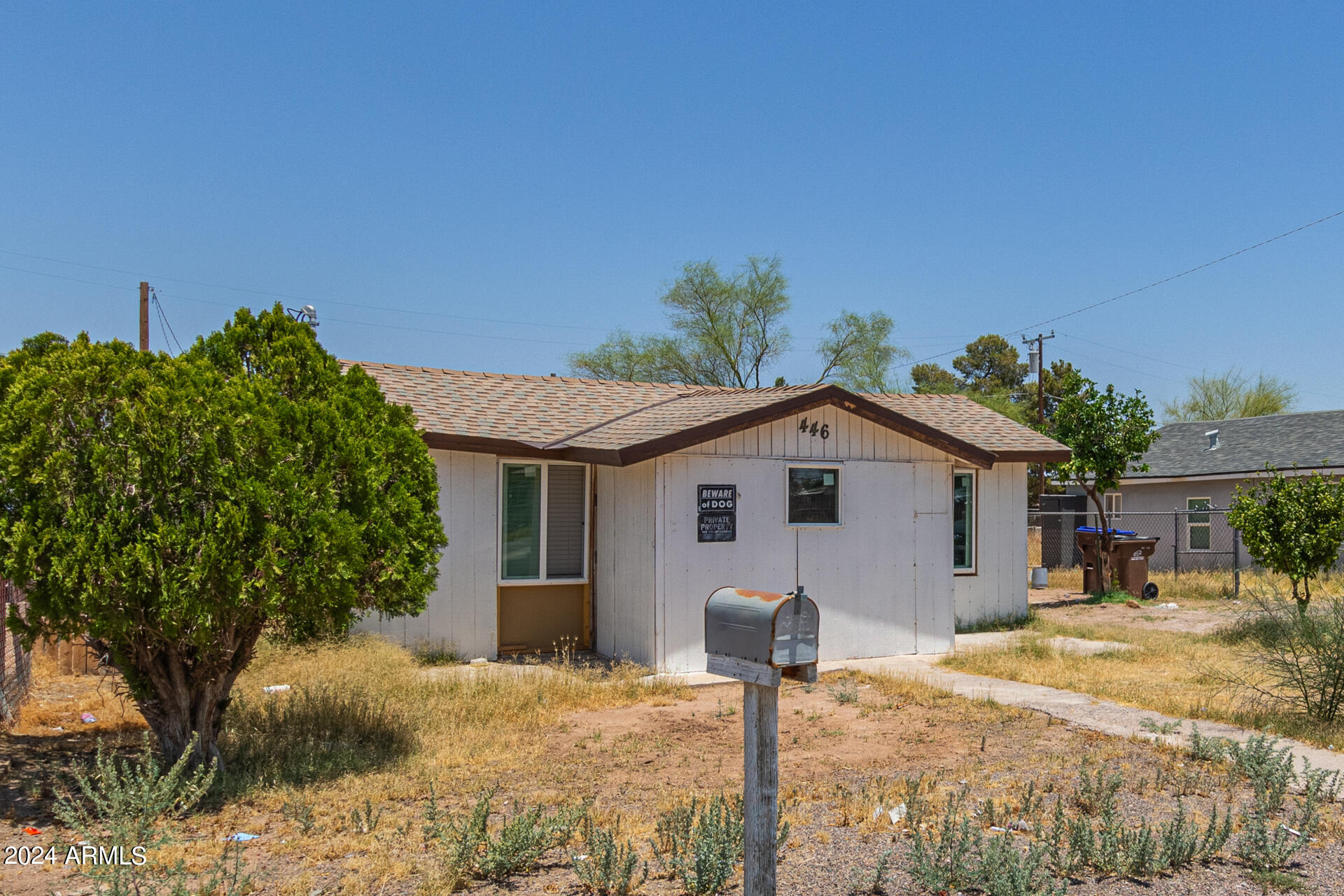 446 W BEALEY Avenue
