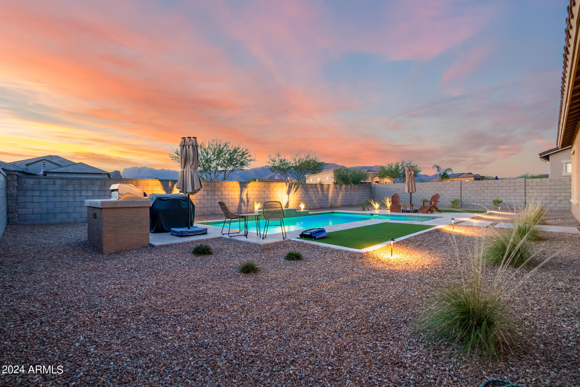 11716 E CROOKED CREEK Place