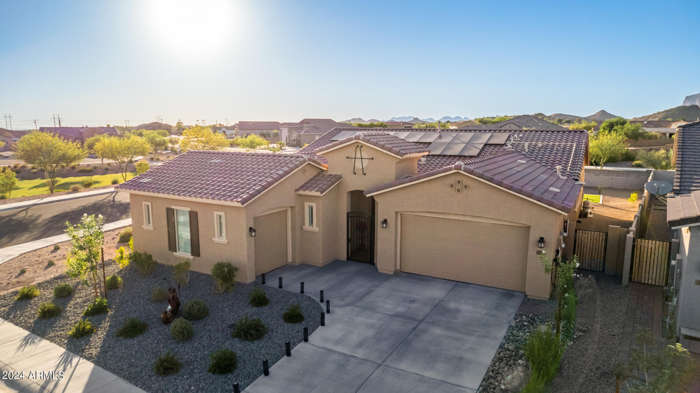 11716 E CROOKED CREEK Place